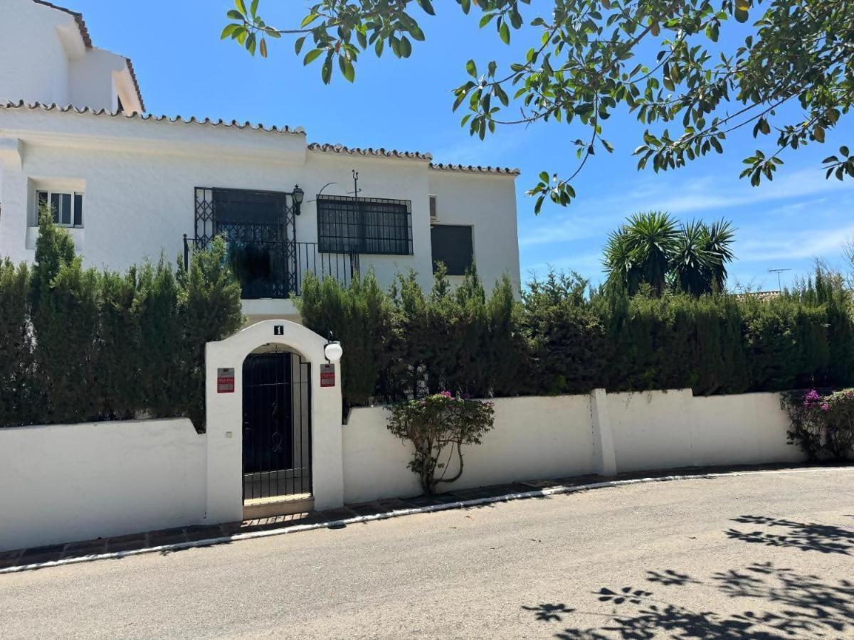 Holiday home Beachside House Mariabanus *