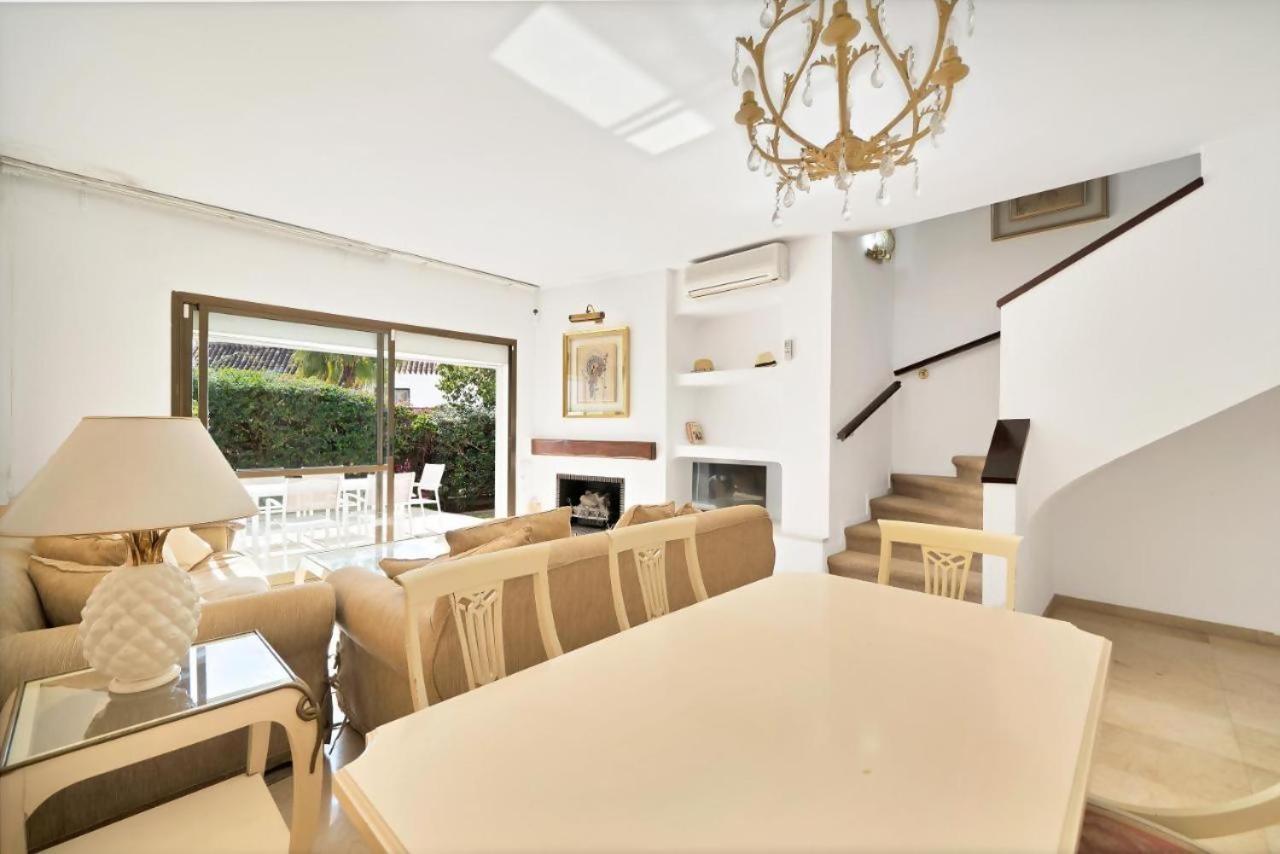 Beachside House Mariabanus