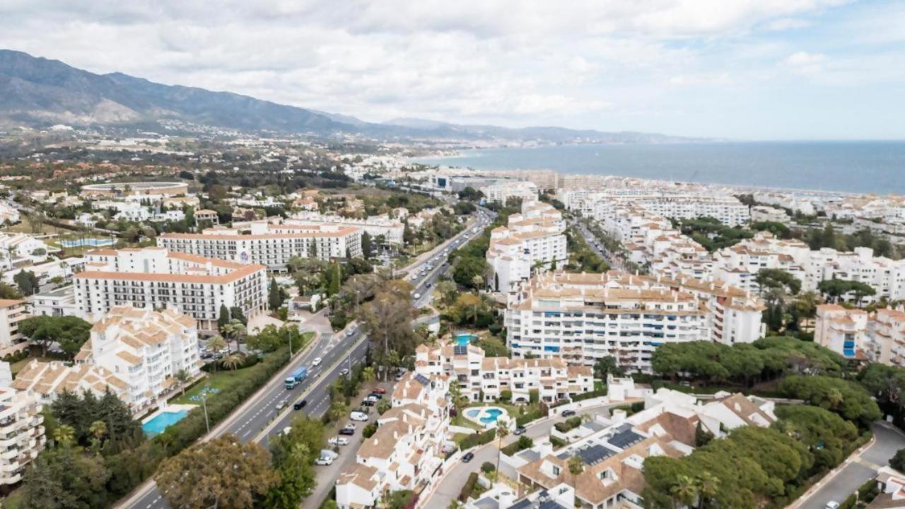 Beachside House Mariabanus Holiday home Marbella