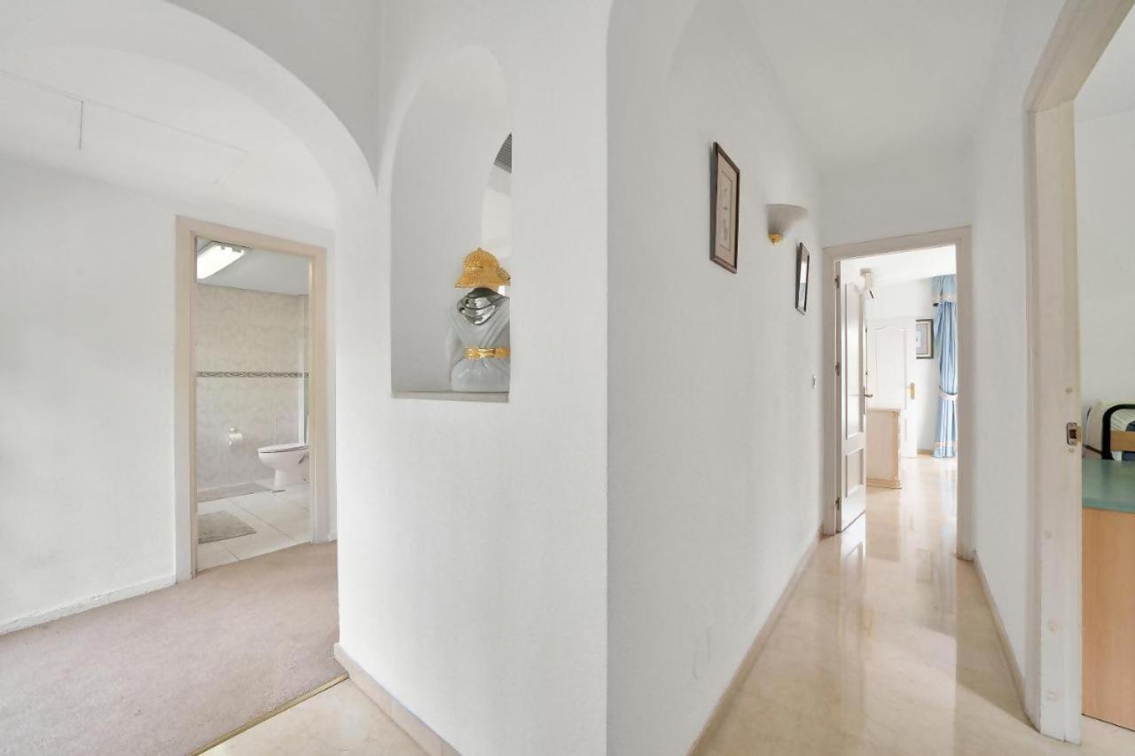 Beachside House Mariabanus Marbella