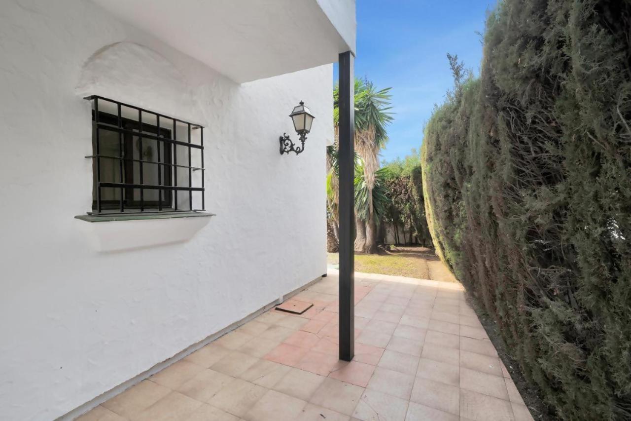 Beachside House Mariabanus * Marbella