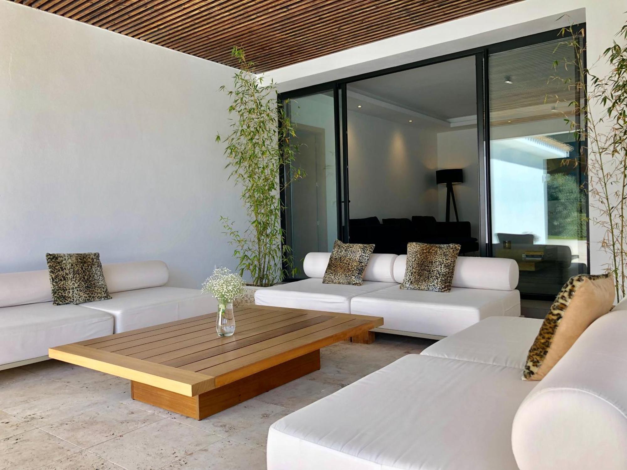 Moderna En