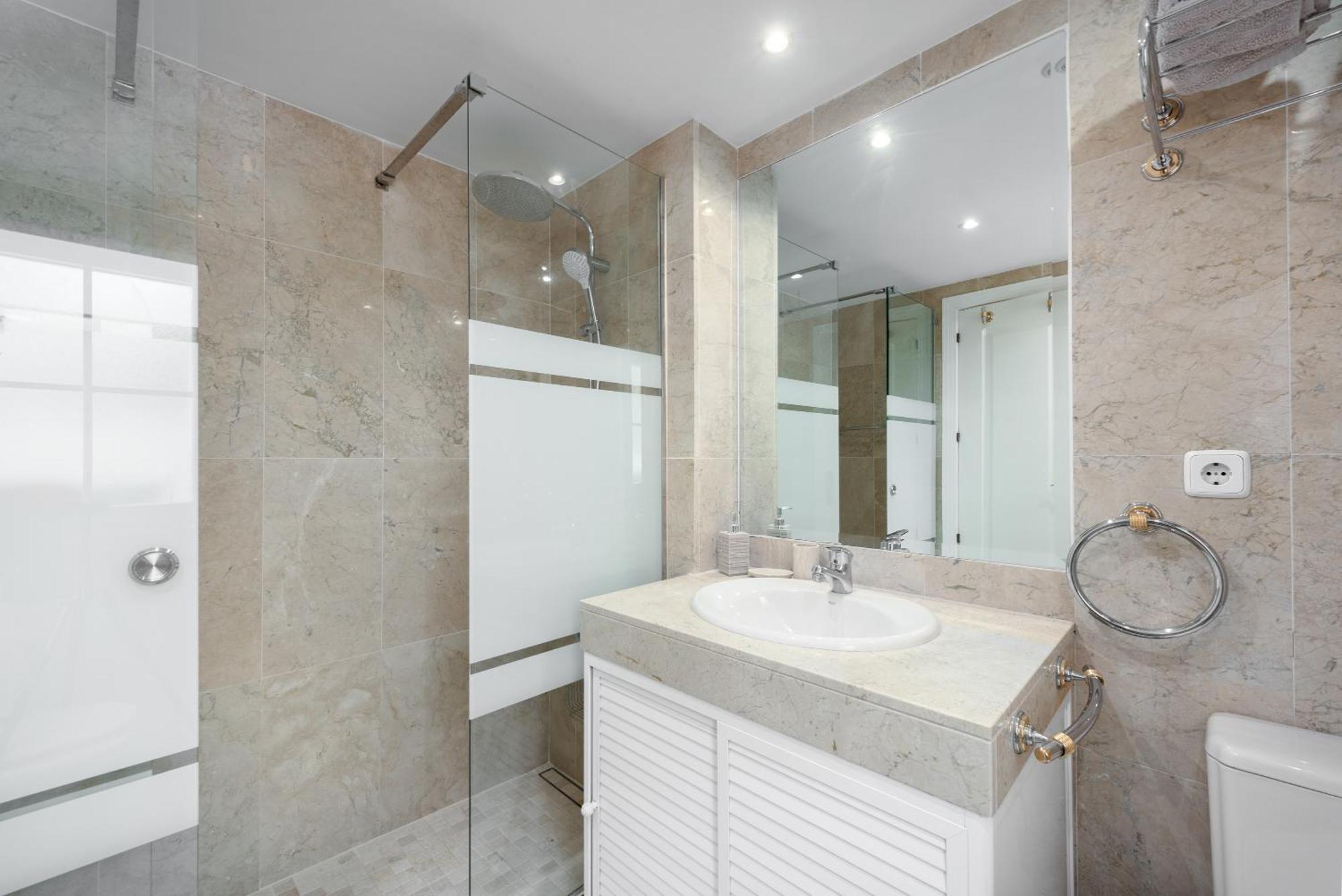 Puerto Banus Penthouse Duplex Corner Apartment *