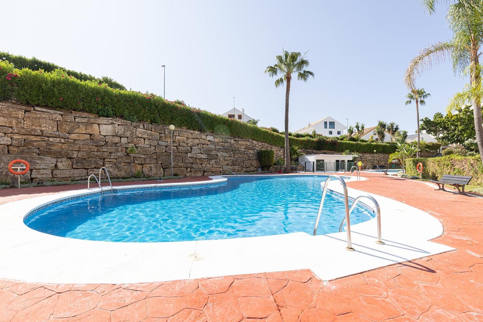 Bright Penthouse With Swimming Pool In Appartement Marbella
