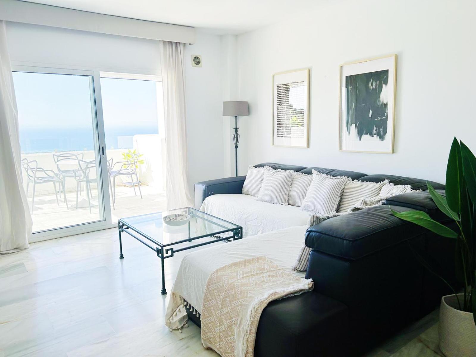 La Mairena - Duplex With Panoramic Sea Views *