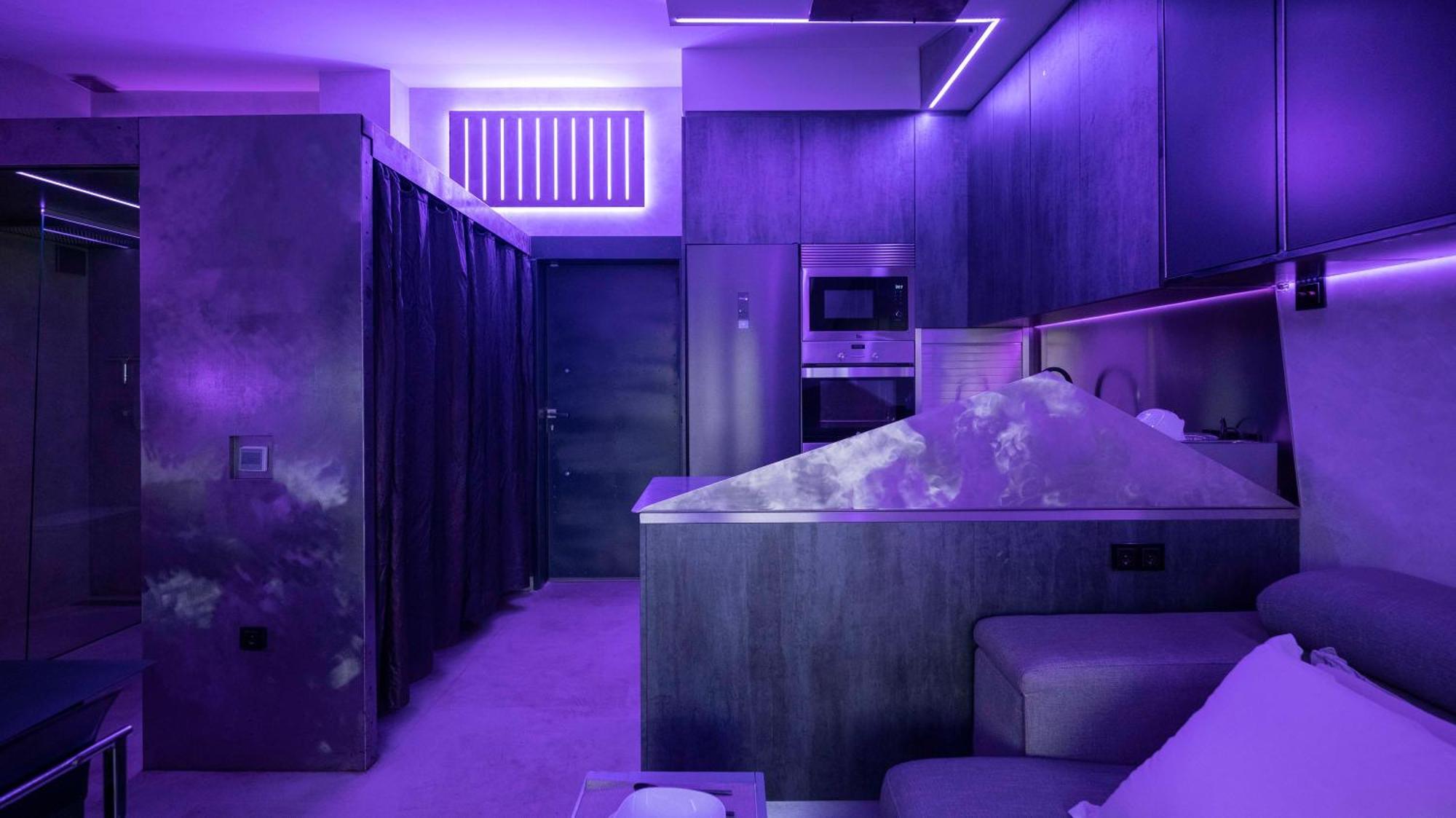 Apartment Iron House - Penthouse With Bathtub In Golden Mile & Bridge