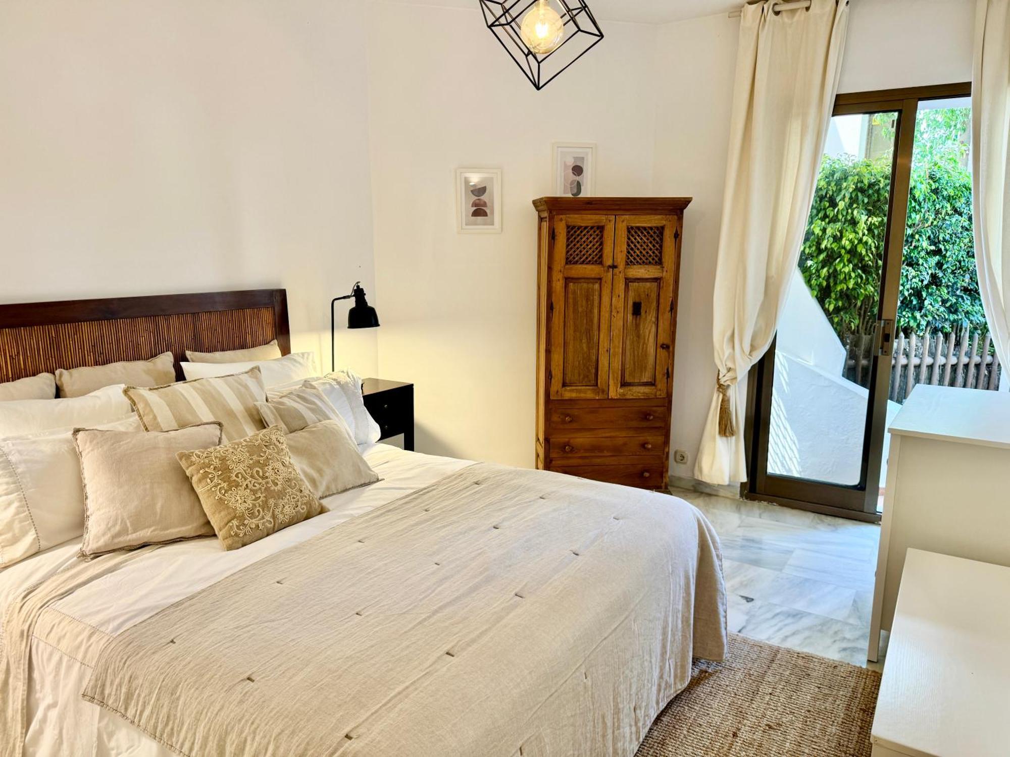 Apartment Golden Beach Oasis Of Peace - Eaw Homes