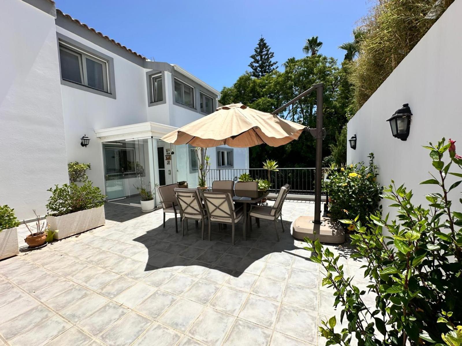 Wonderful Private Near With Sea Views Villa Marbella