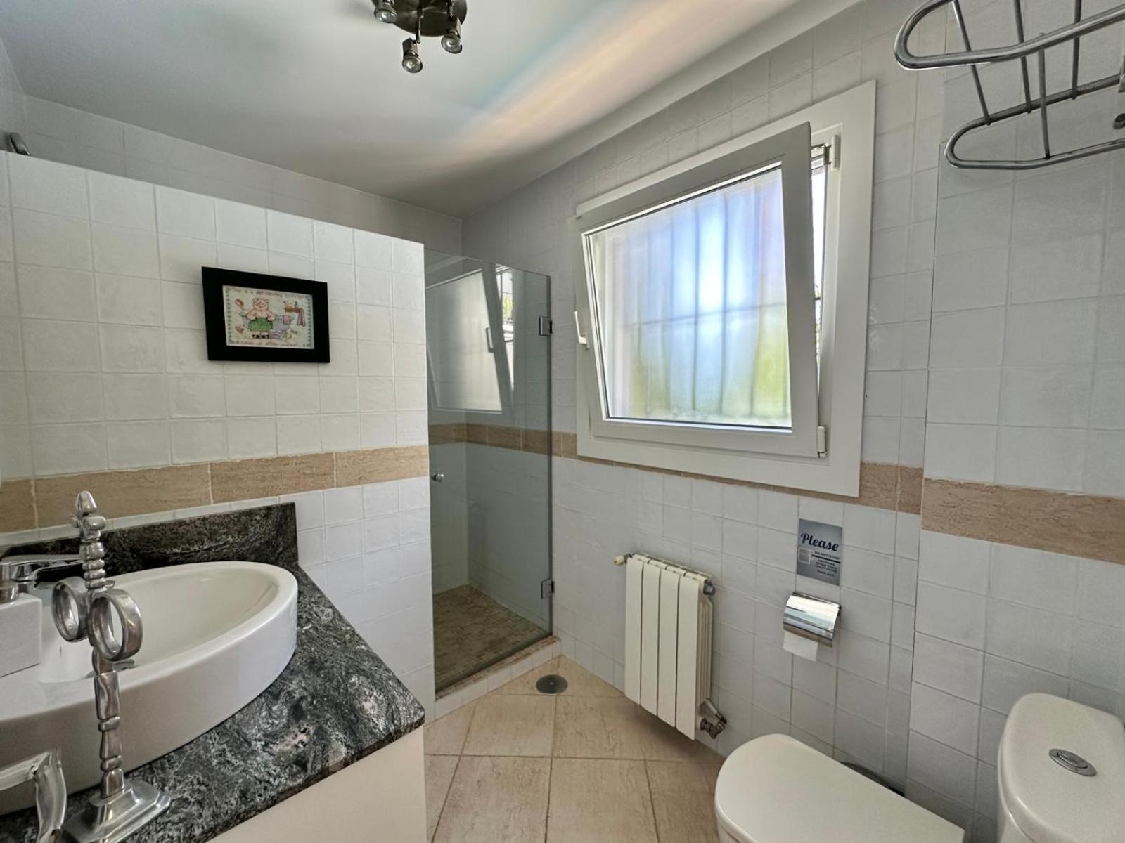 Wonderful Private Near With Sea Views Villa *