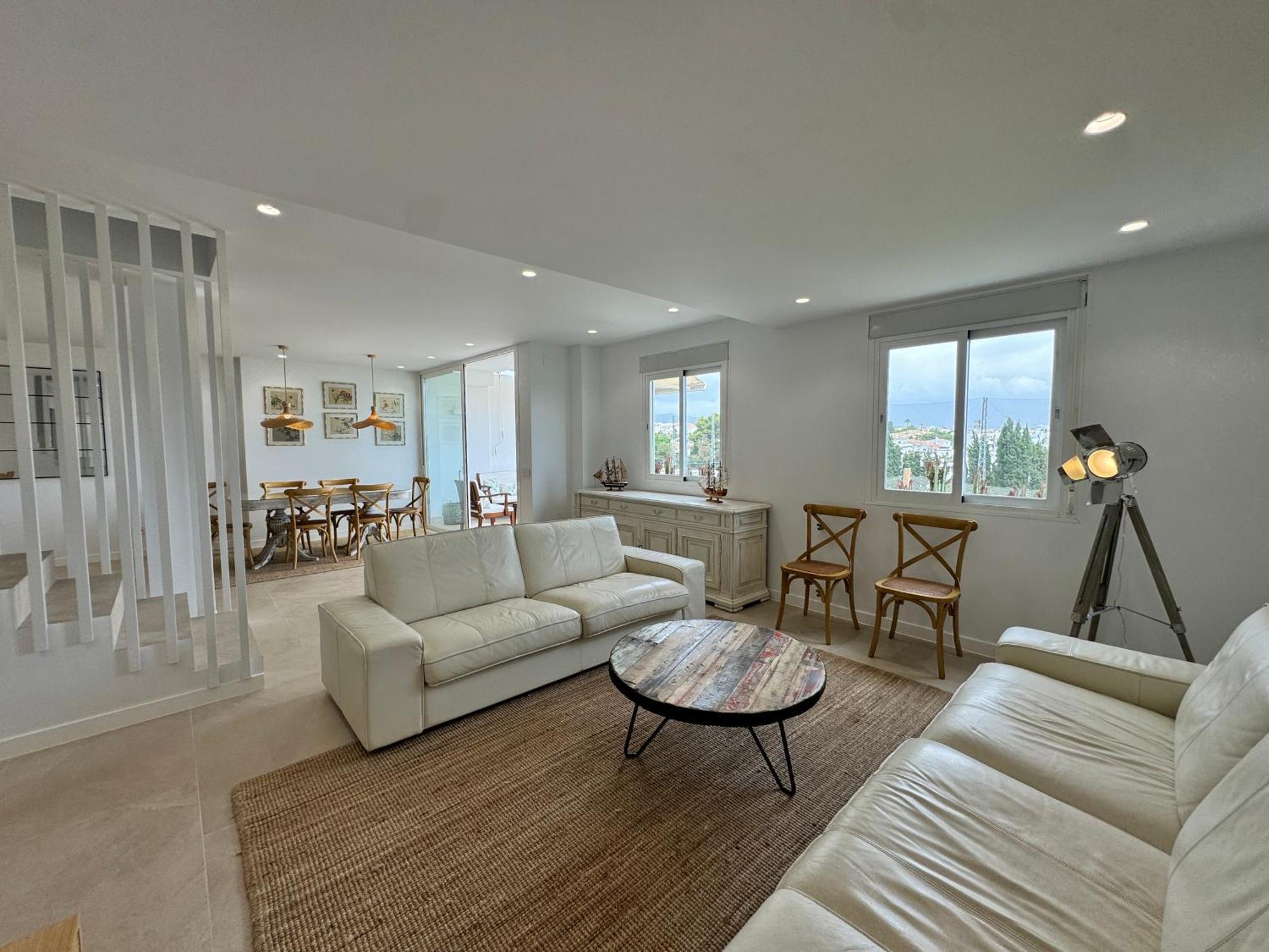 Sea And Mountain Views Penthouse In Guadalmina - Eaw Homes Apartment *