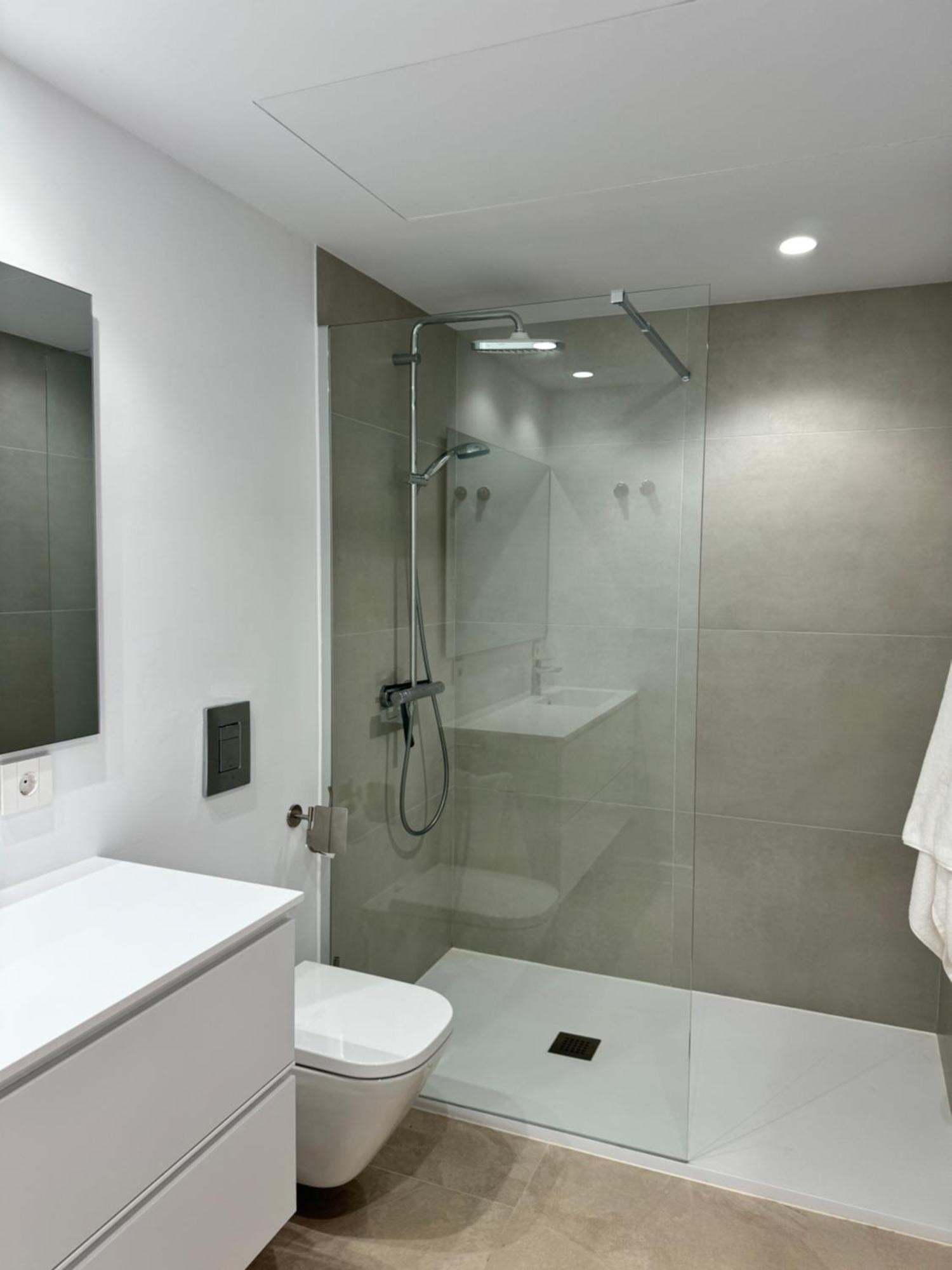Sea And Mountain Views Penthouse In Guadalmina - Eaw Homes * Marbella
