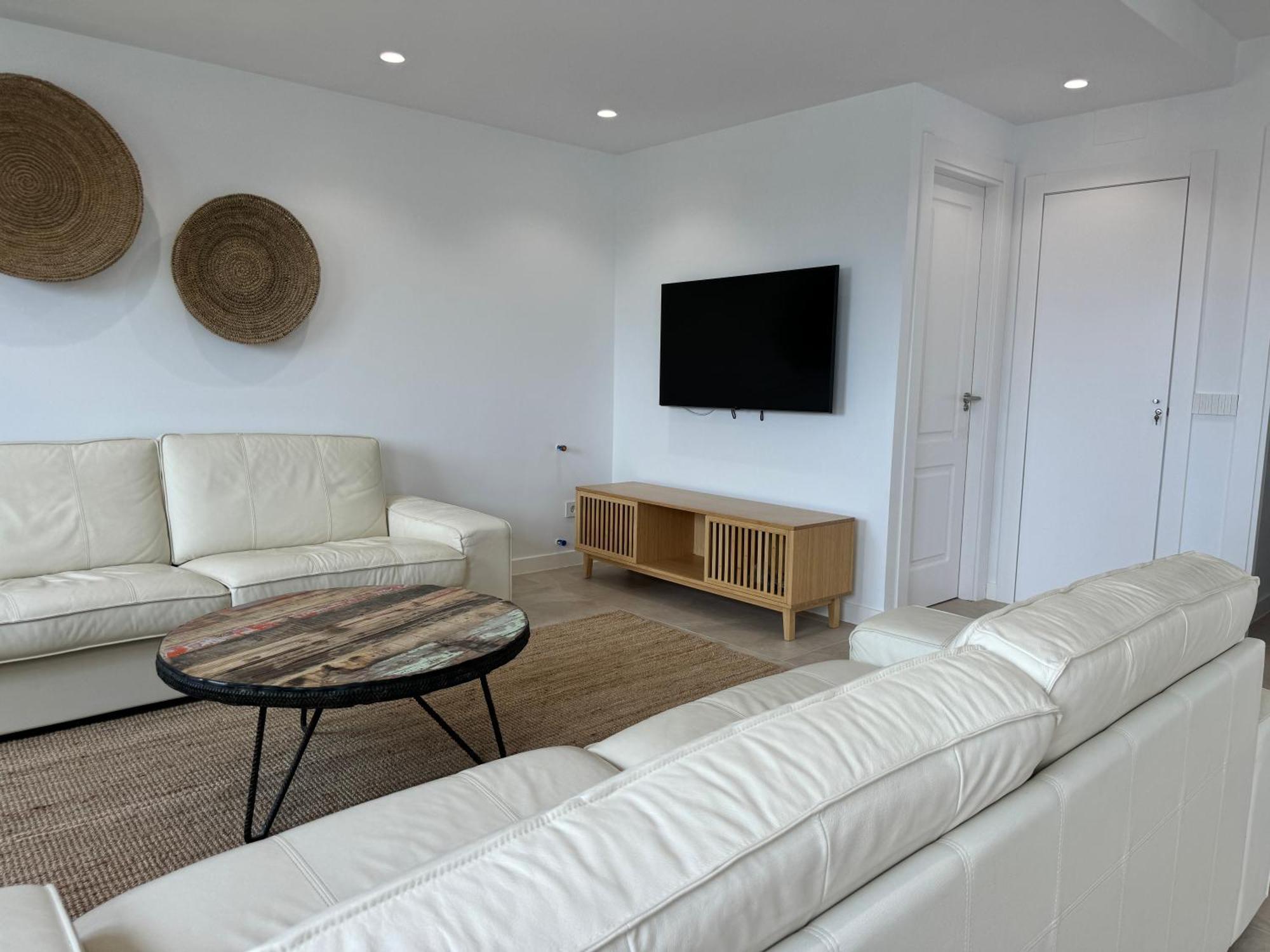 Apartment Sea And Mountain Views Penthouse In Guadalmina - Eaw Homes Marbella