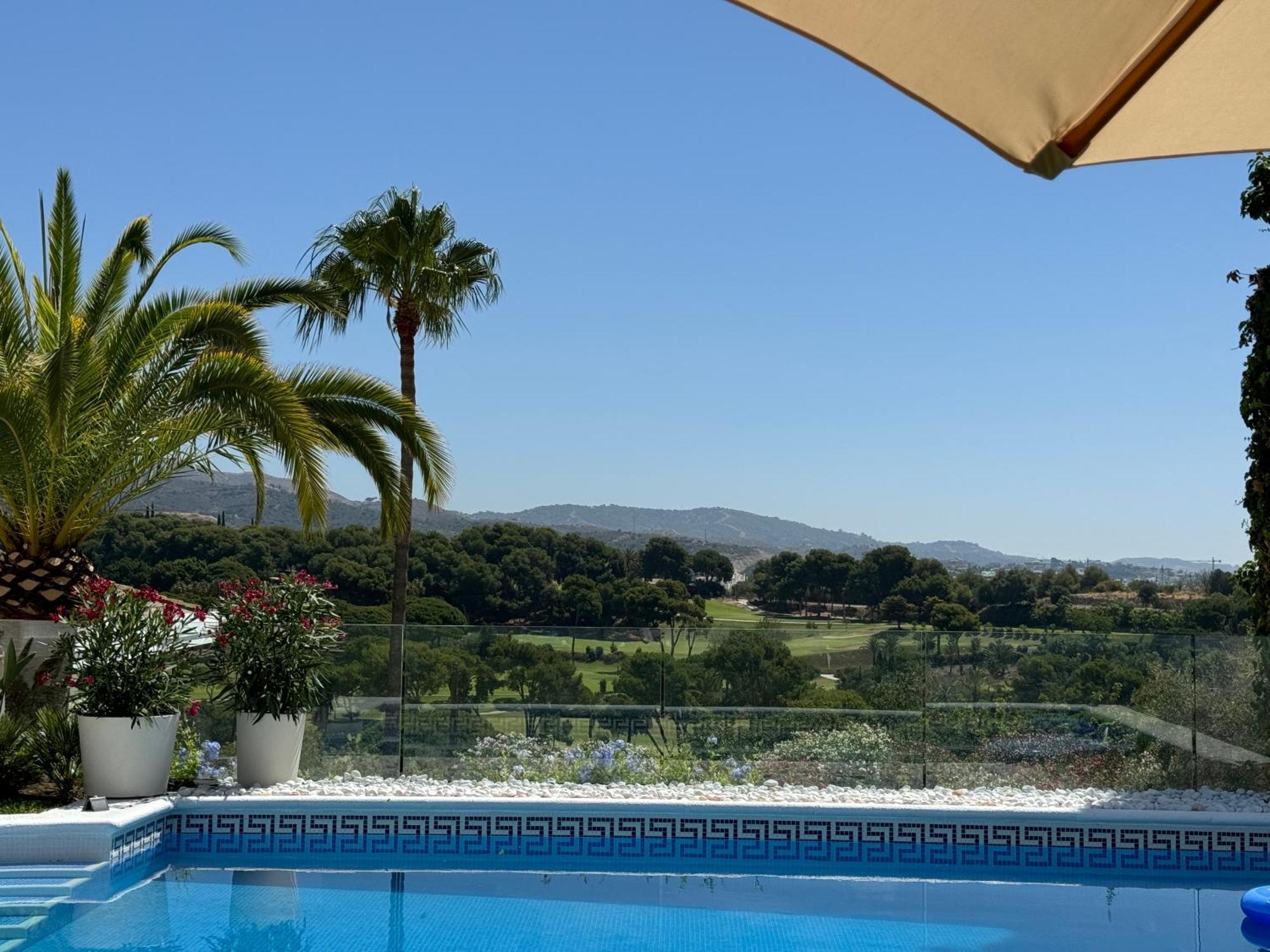 Aurora Boutique House - Only Adults Bed & Breakfast Marbella