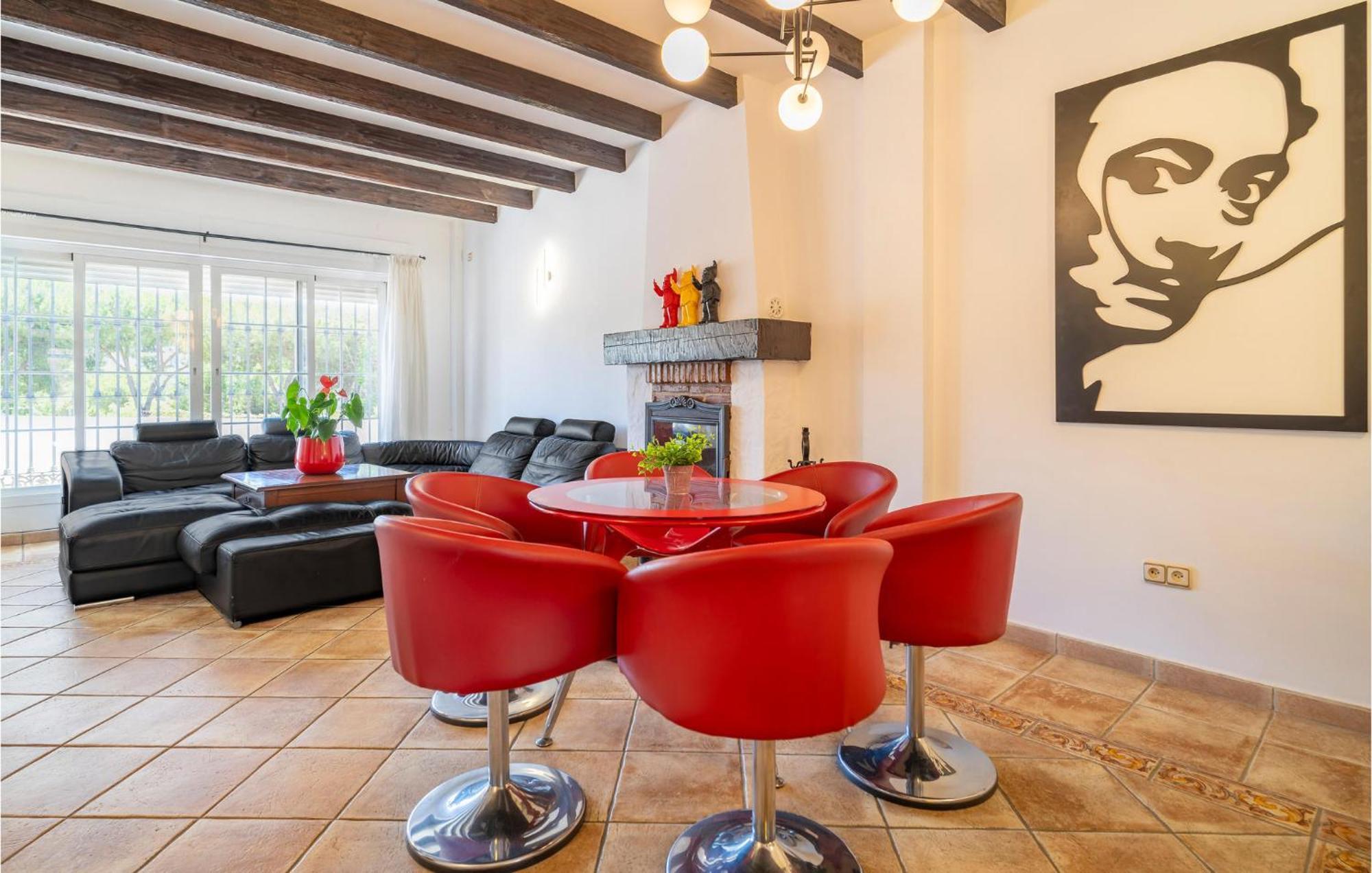 Amazing In With Kitchen Holiday home *