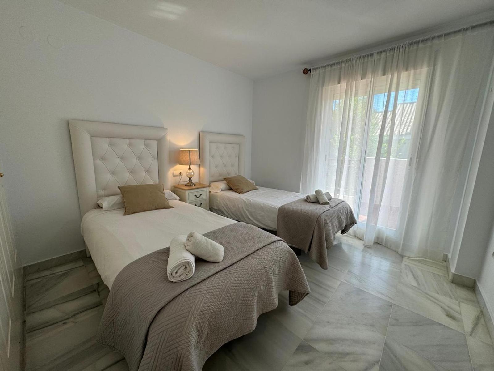 Apartamento Naranjos Del Sol Marbella