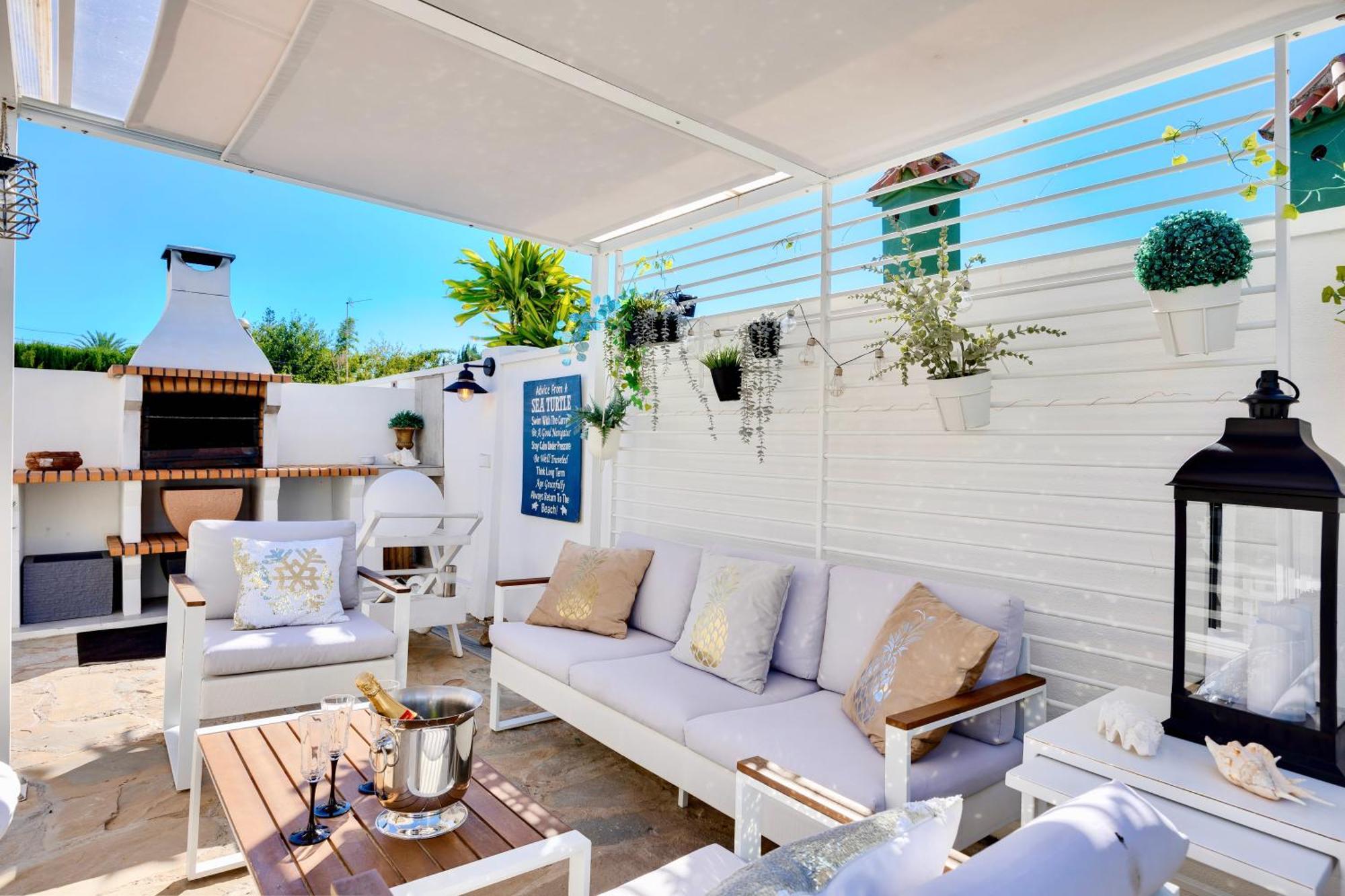 Pousada Casacara Beachside Costabella -spain