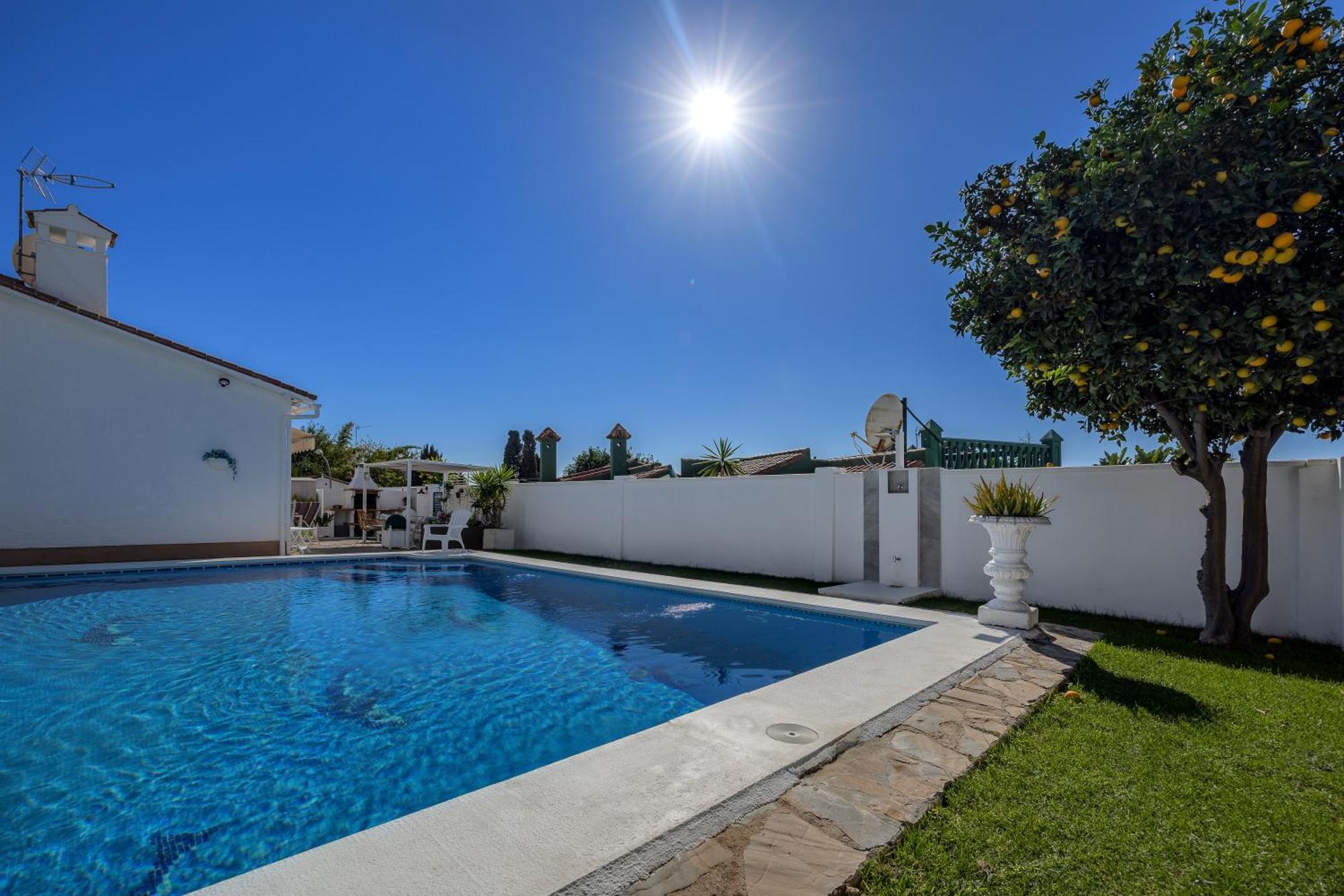 Casacara Beachside Costabella -spain Pousada