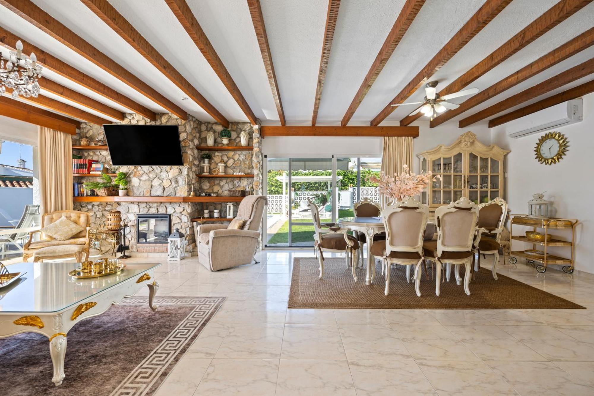 Casacara Beachside Costabella -spain Marbella