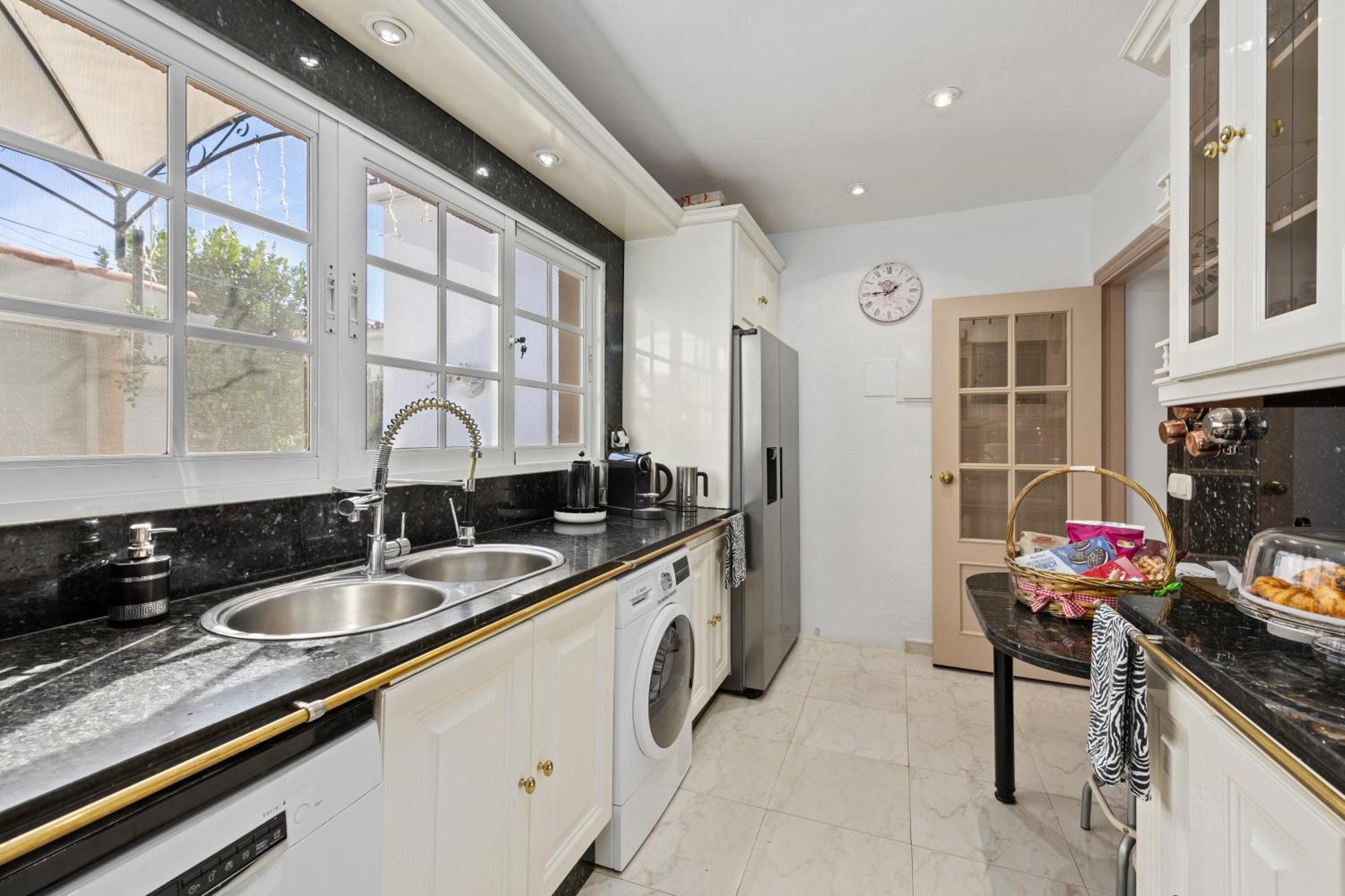 Casacara Beachside Costabella -spain Marbella