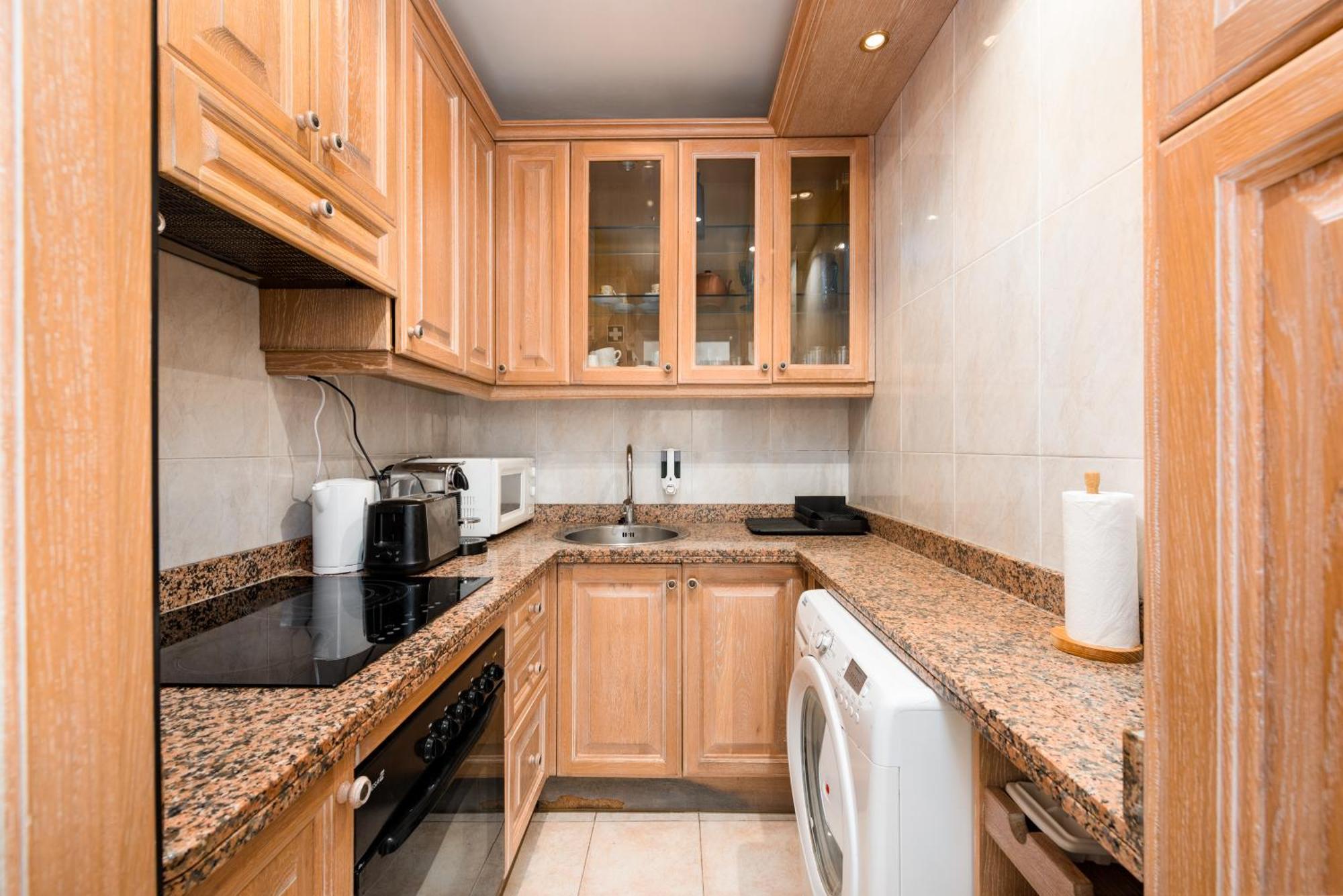 2 Bed Sea View In Skol Apartment Marbella