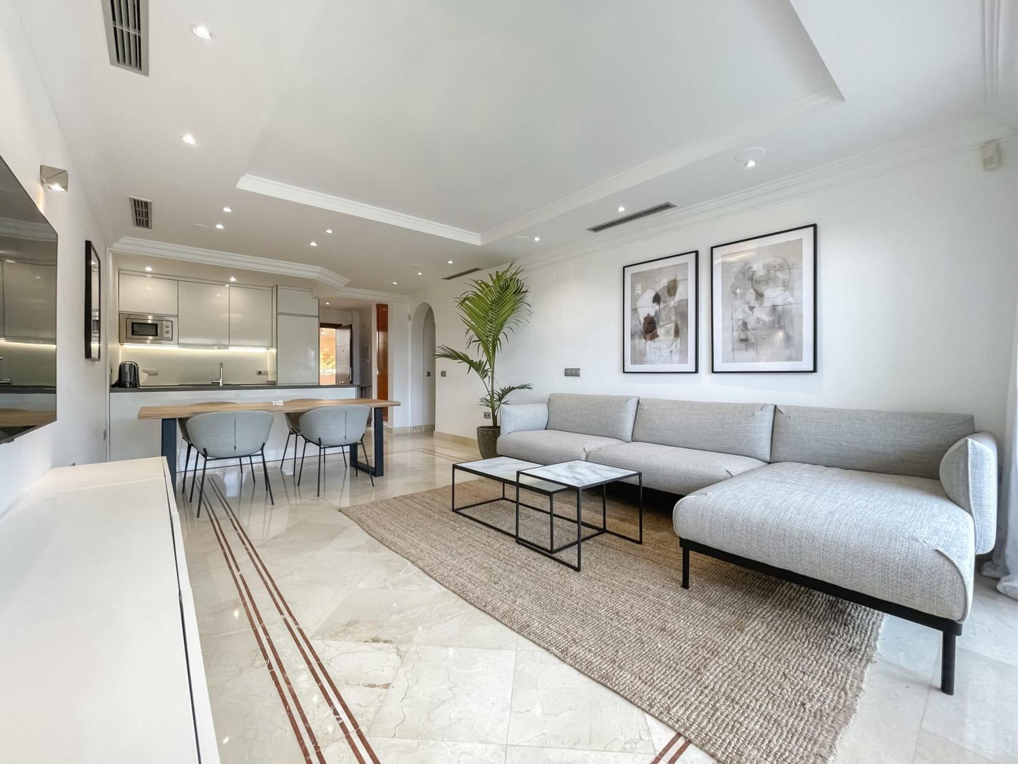 Apartment Aloha Hills Club Luxury Retreat Pools Gym *