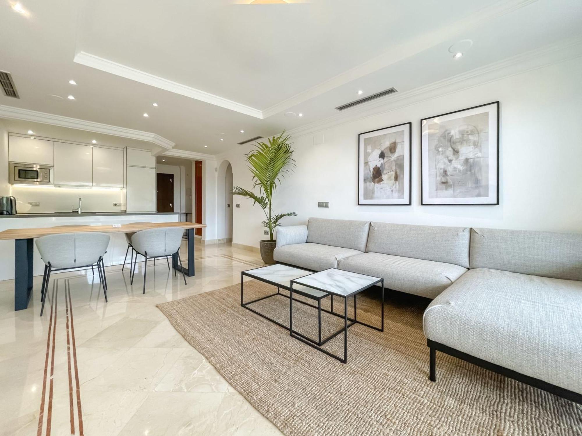 Aloha Hills Club Luxury Retreat Pools Gym