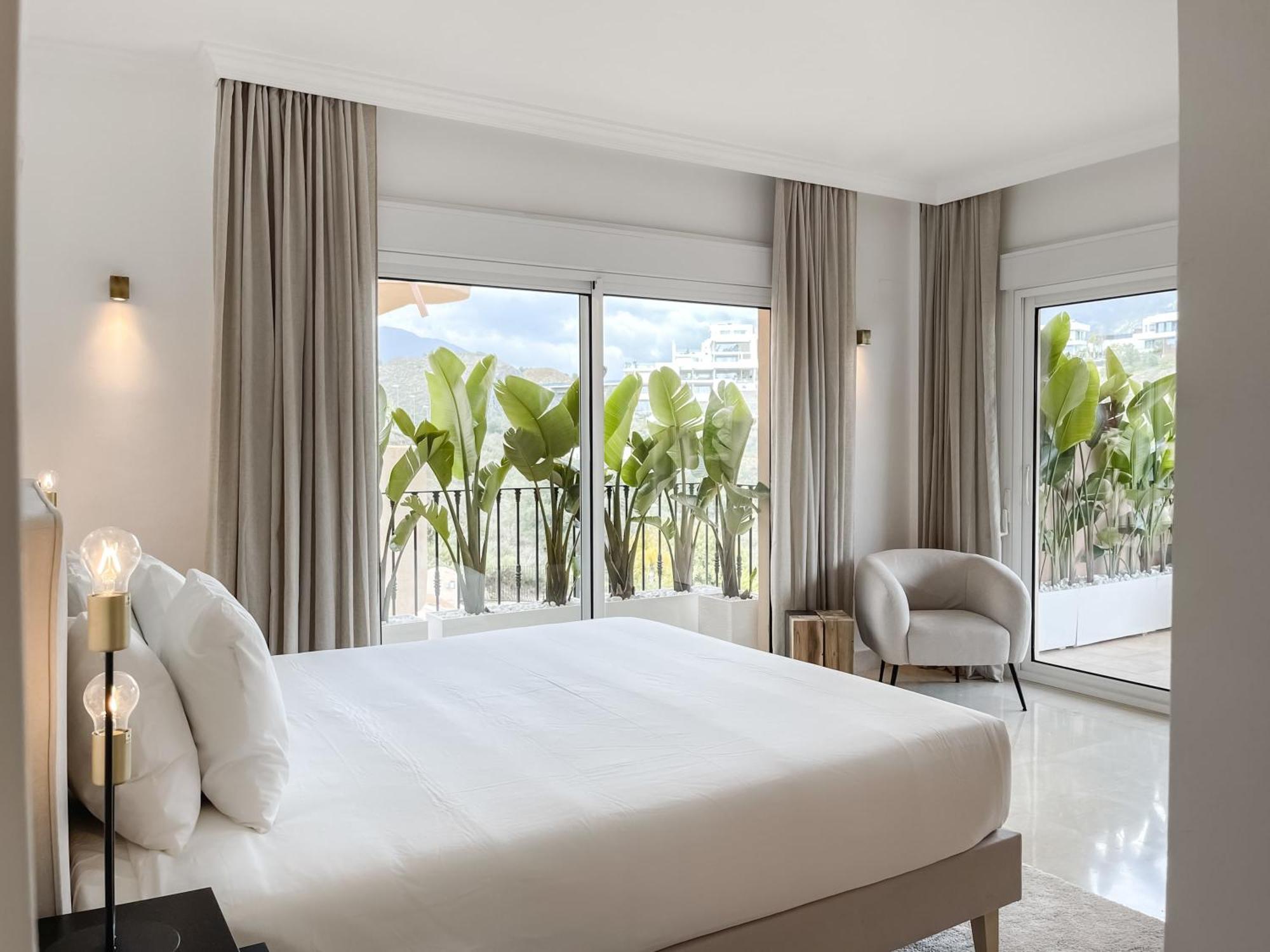 Aloha Hills Club Luxury Retreat Pools Gym