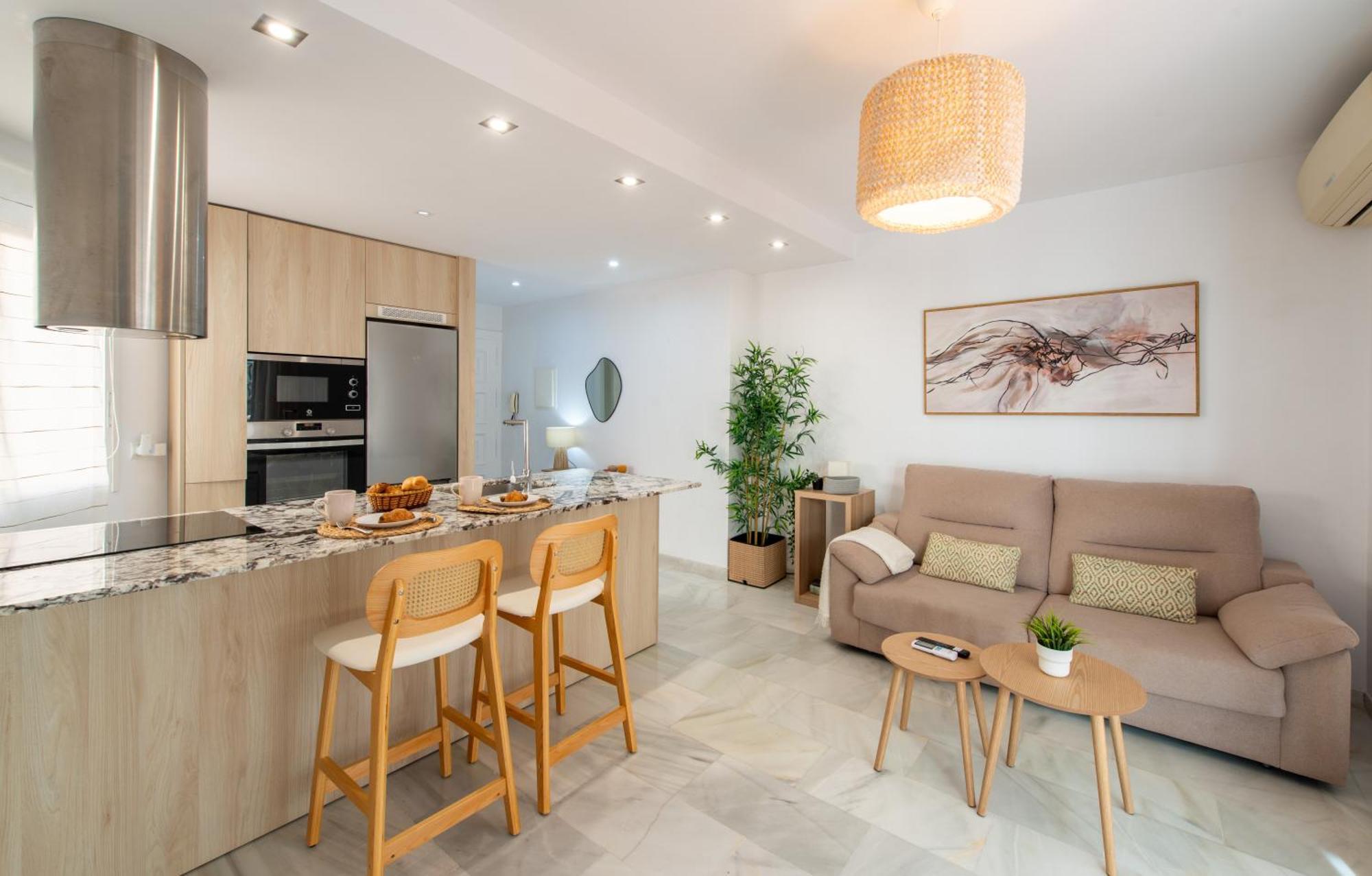 Penthouse With Terrace In Marbella- Costa Del Sol * Marbella