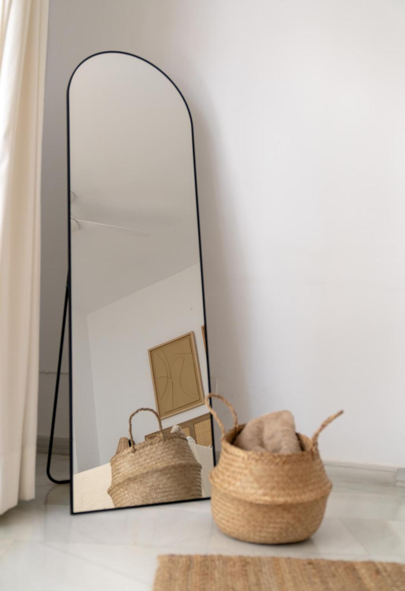 Apartment Penthouse With Terrace In Marbella- Costa Del Sol *