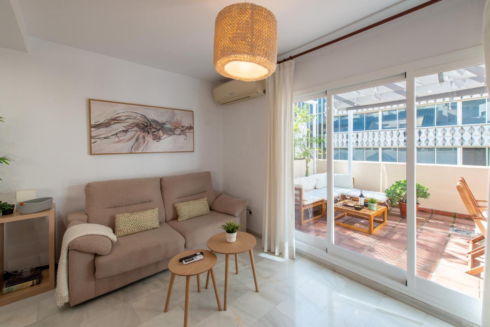 Apartment Penthouse With Terrace In Marbella- Costa Del Sol