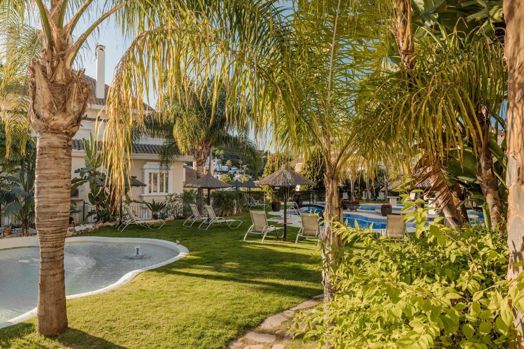 Aloha Hills Club Luxury Retreat Pools Gym Apartment