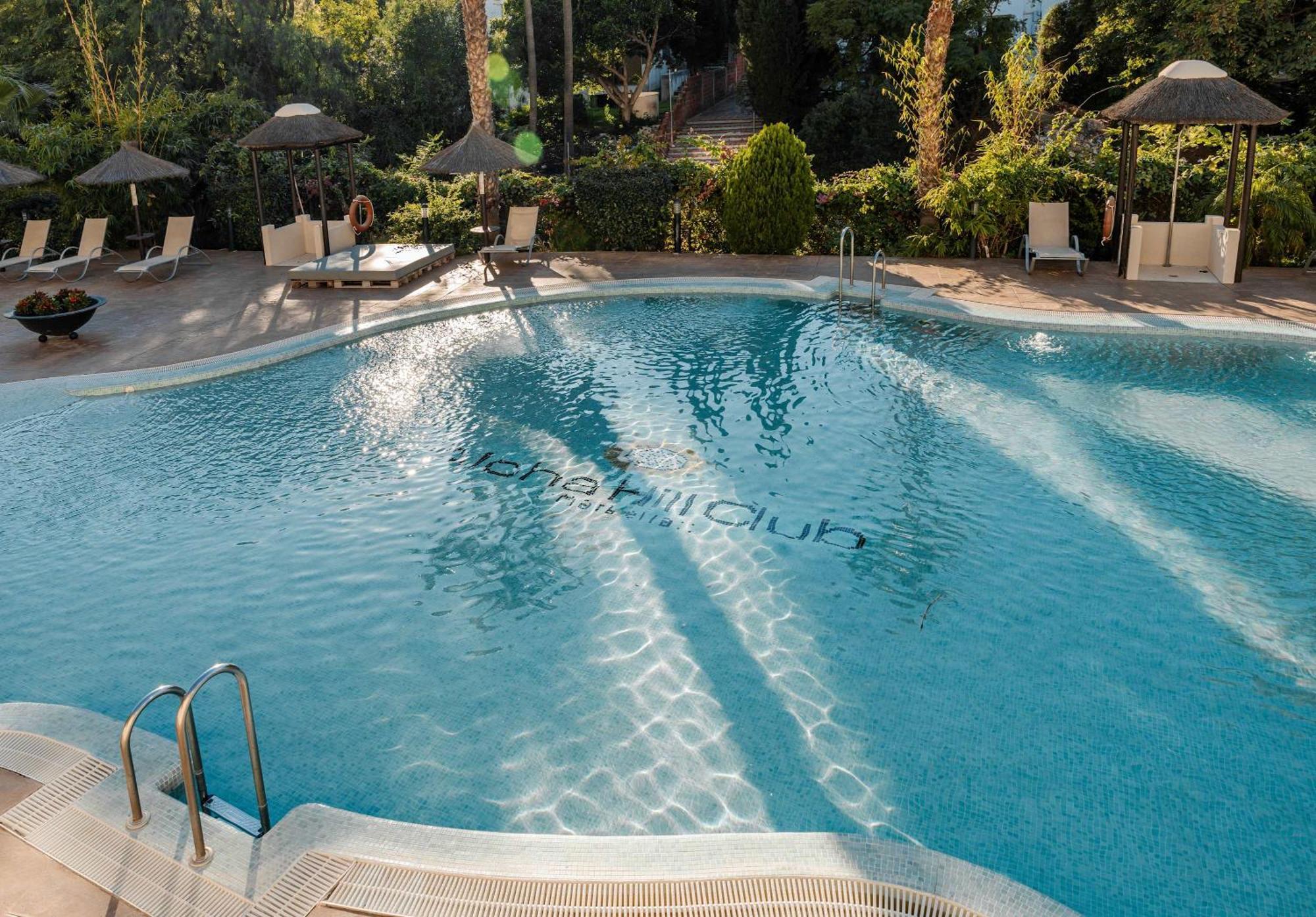 Apartment Aloha Hills Club Luxury Retreat Pools Gym Marbella