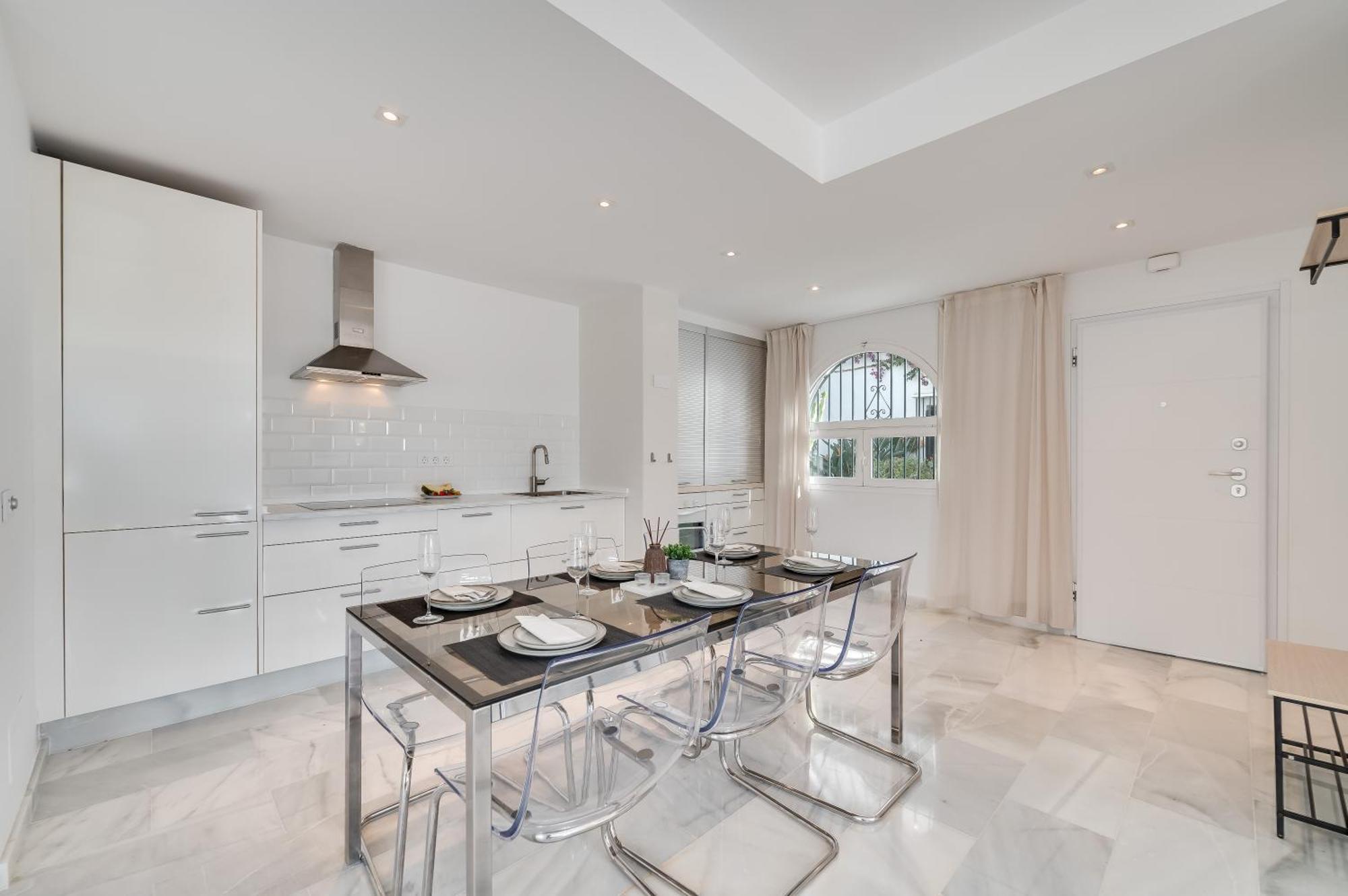 Modern 3 Bdrm With Sea Views & Pool Newly Renovated * Marbella