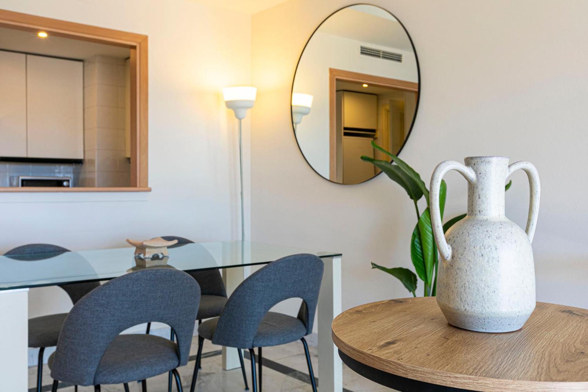 Puerto Banus, Marina Banus, 2br, 2bth, Seaviews And Parking Apartment