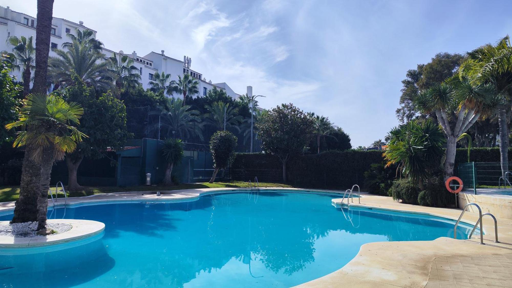 Jardines Del Puerto 2 Bed Apartment