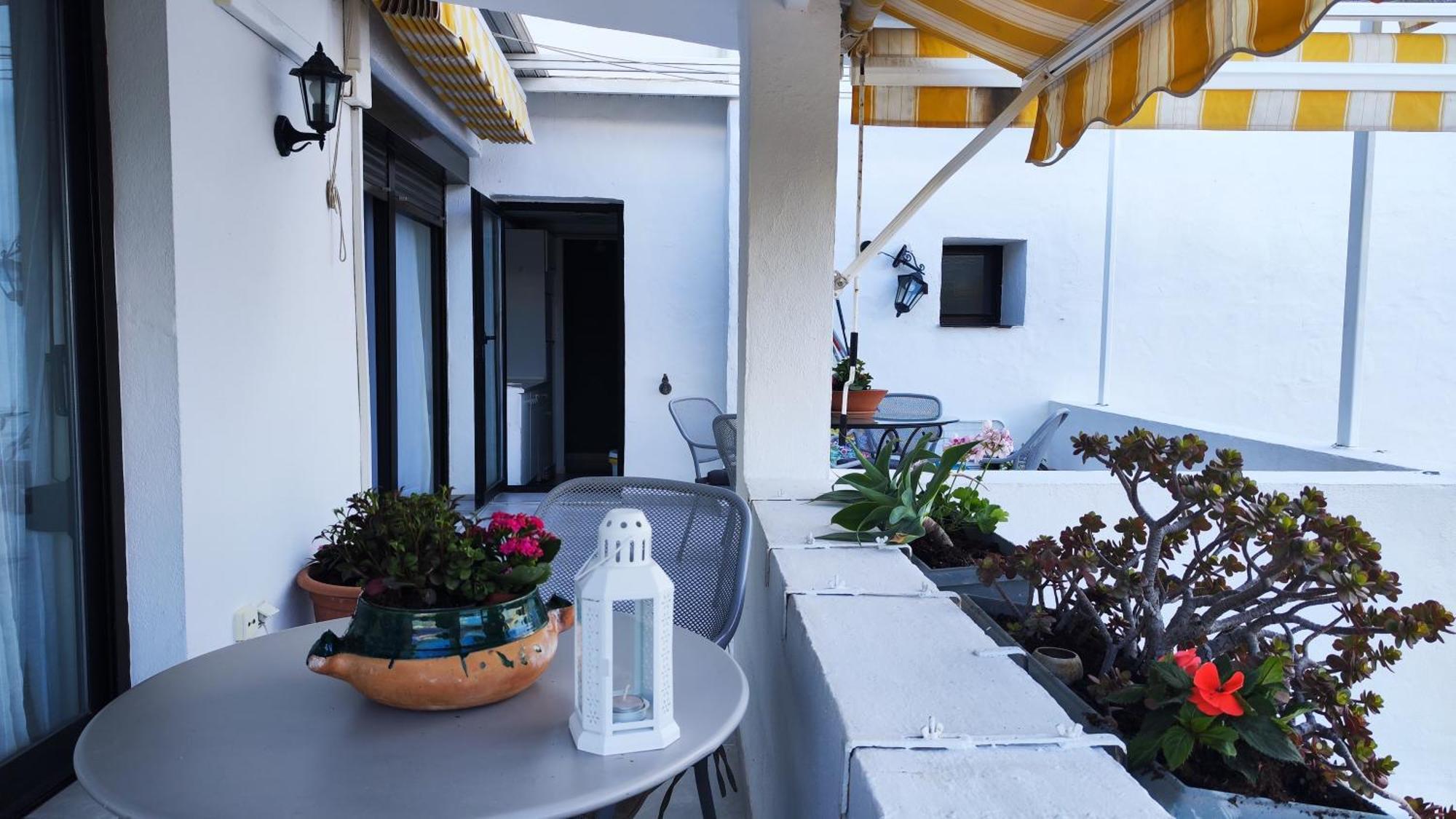 Jardines Del Puerto 2 Bed Apartment