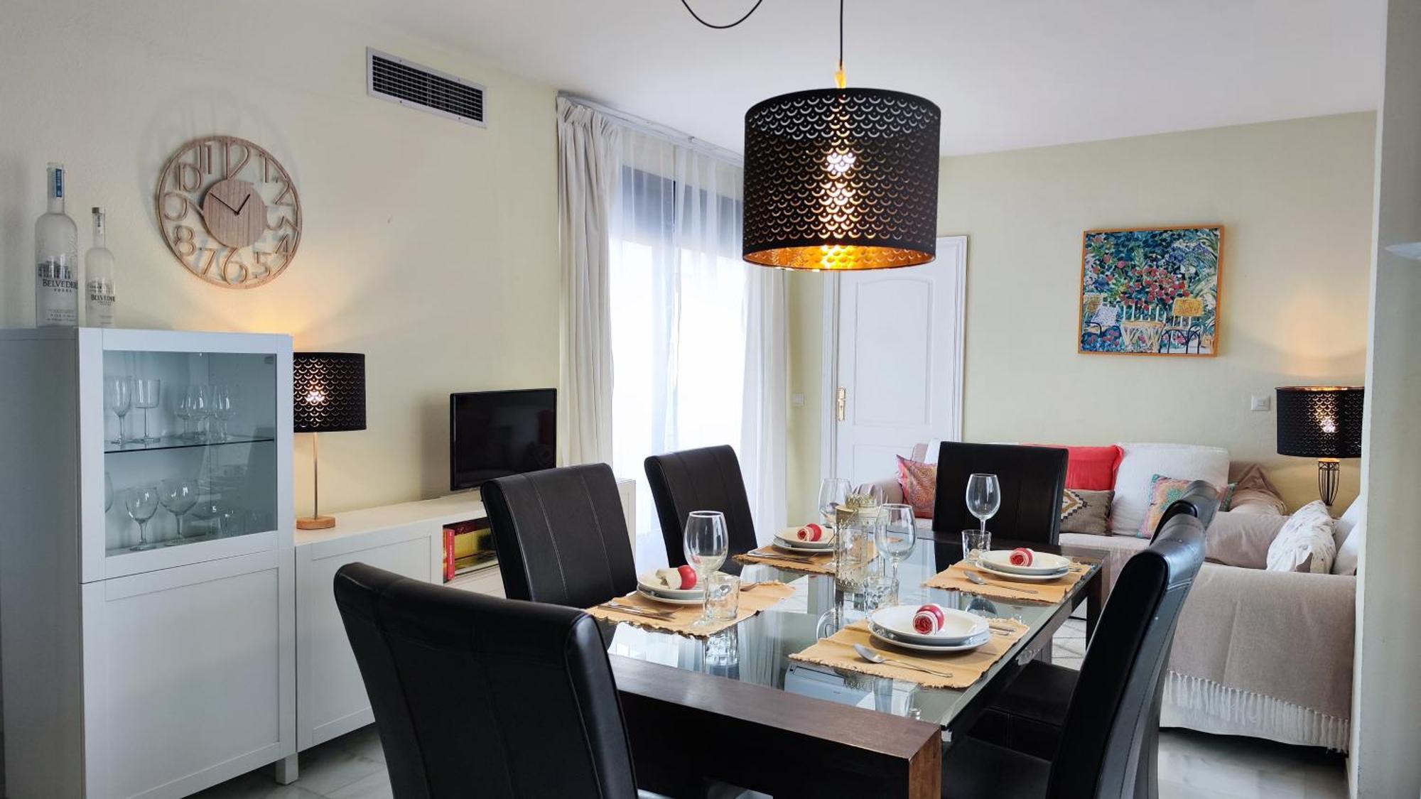 Jardines Del Puerto 2 Bed * Marbella