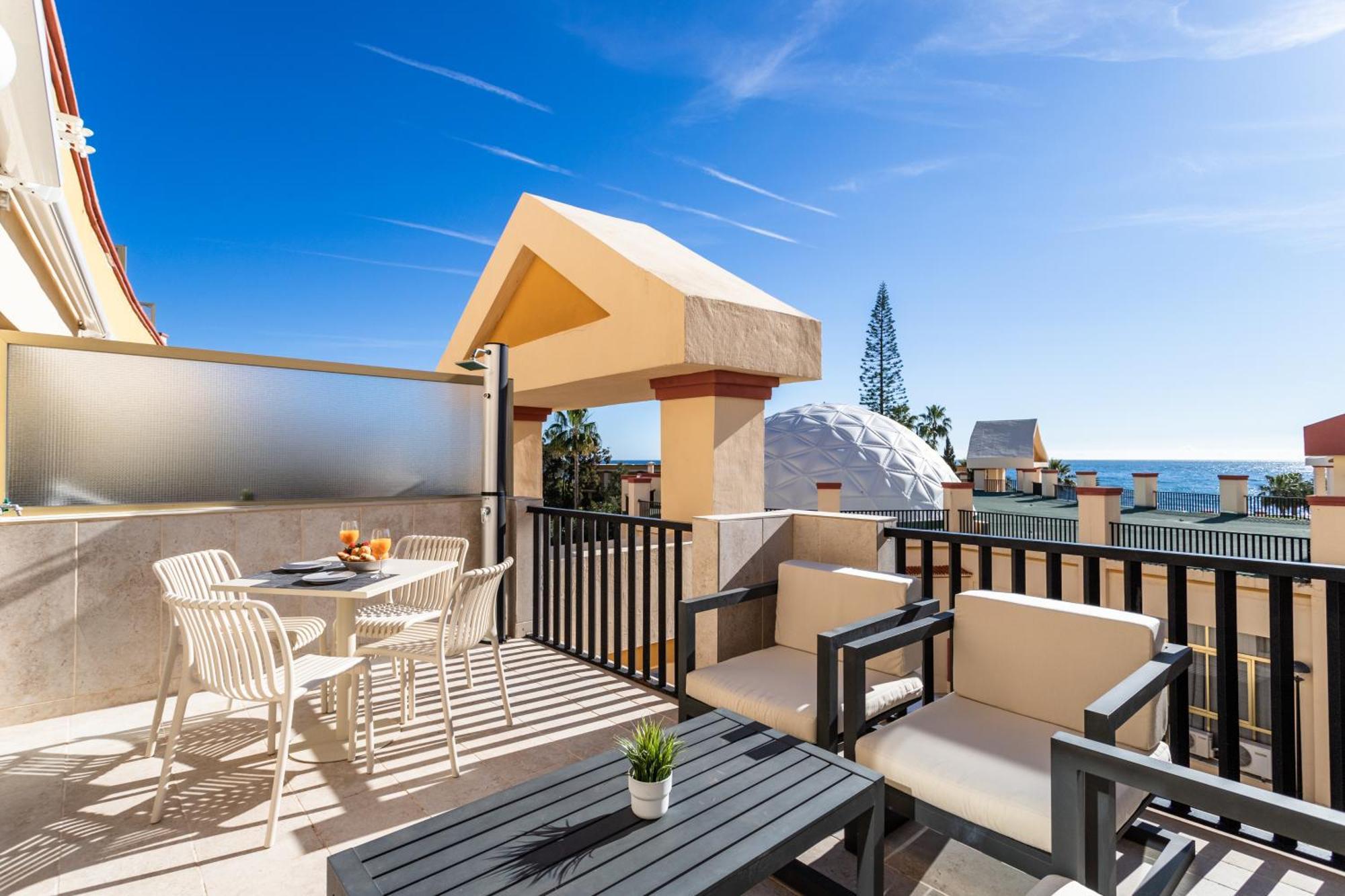 2 Estudios En La Romana Playa, Uno Con Vista Parcial Mar Y Otro Vista A La Piscina Apartamento