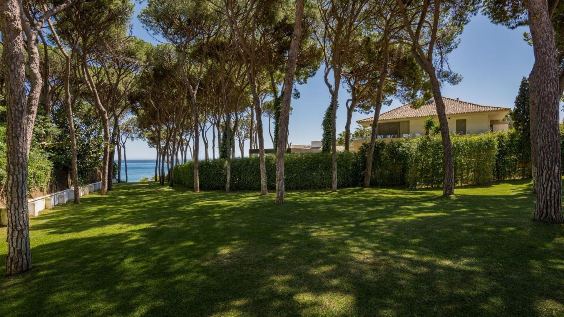 Tas Chill - Puente Romano Beach Front * Marbella