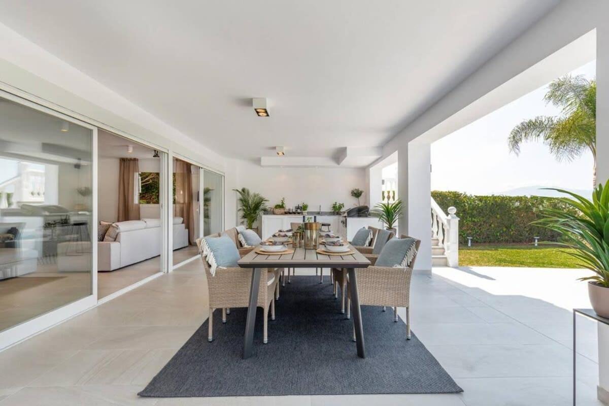 Villa Luxury Heated Pool Jacuzzi Cinema Bbq Sunset *