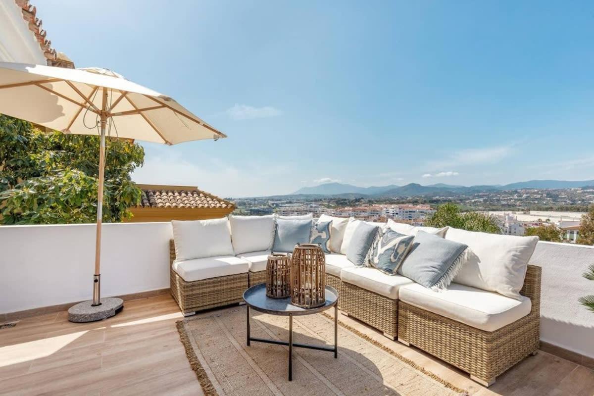 Luxury Heated Pool Jacuzzi Cinema Bbq Sunset Villa Marbella