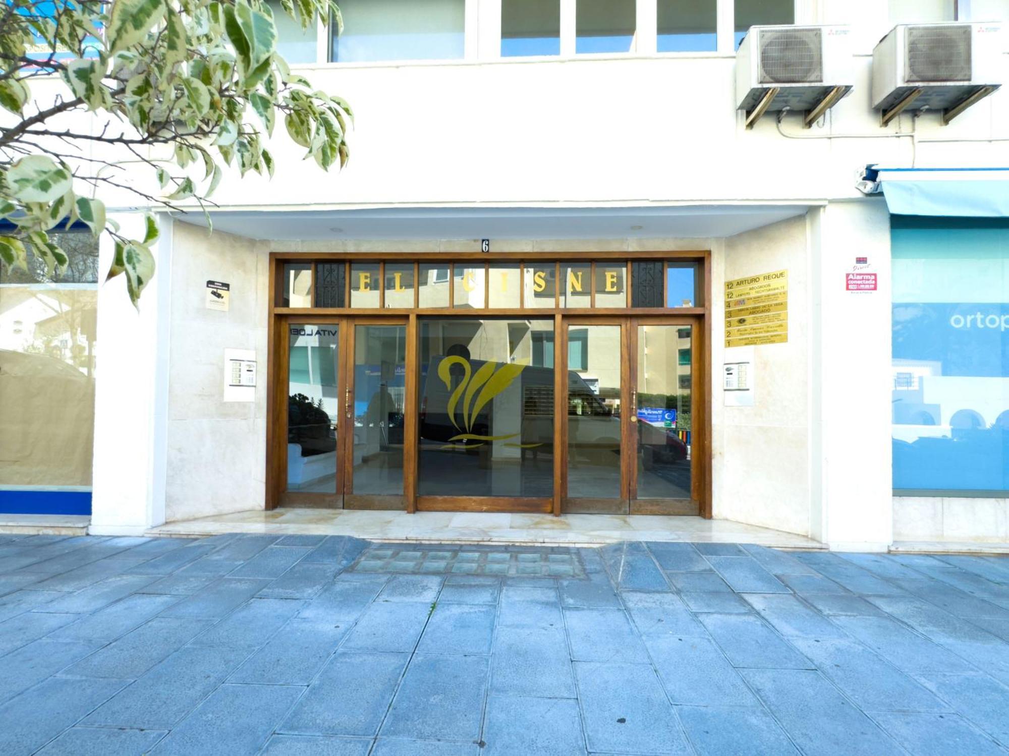 En Centro Apartment