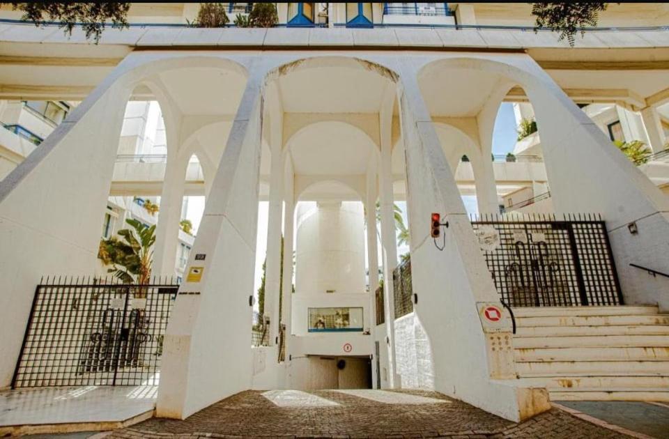 Center Beachfront For Vacation Apartment
