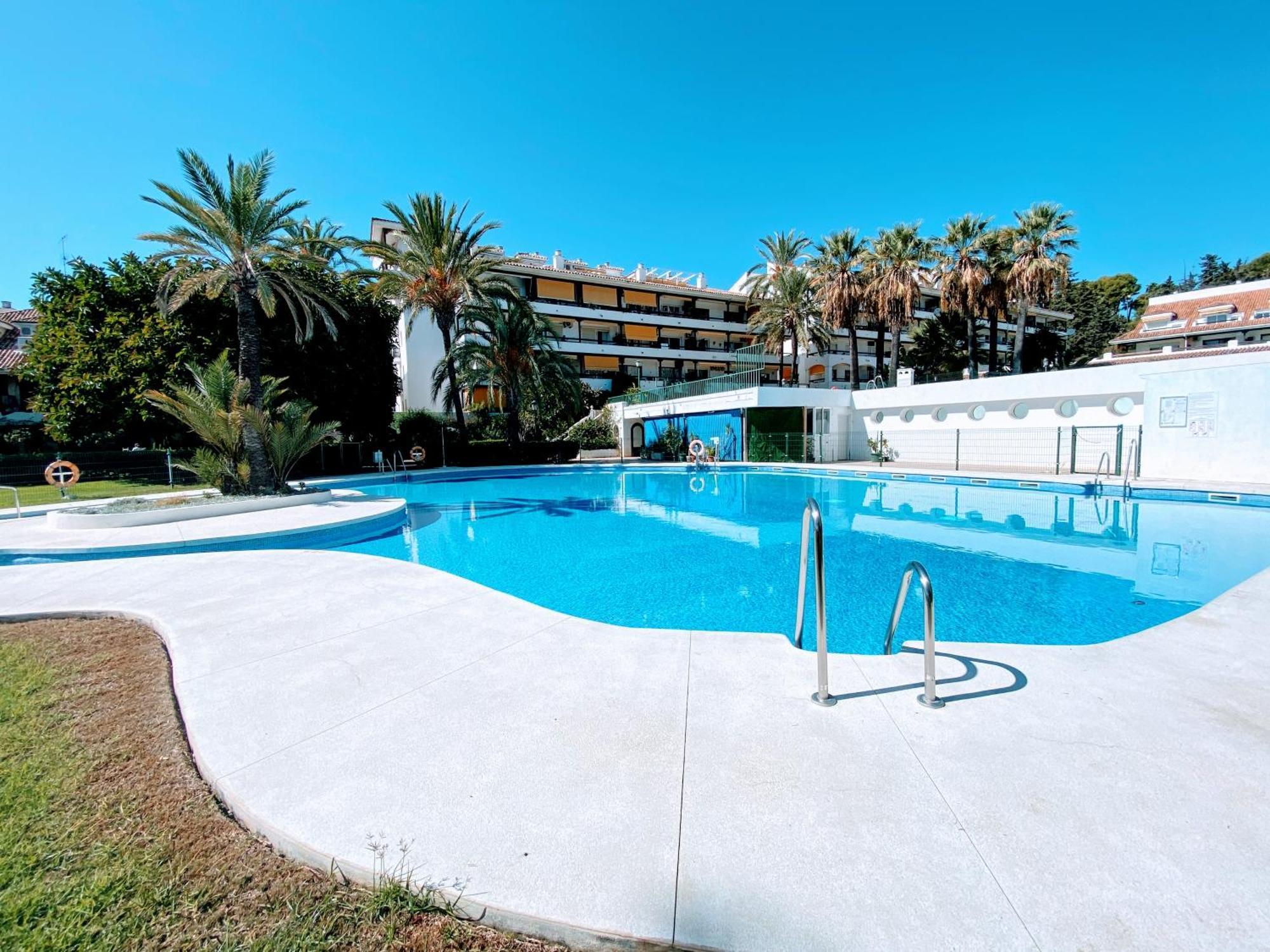 Golden Mile La Carolina - Eaw Homes * Marbella