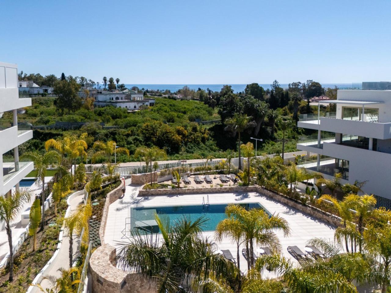 Benalus 4-bedroom Duplex In Golden Mile Apartment Marbella