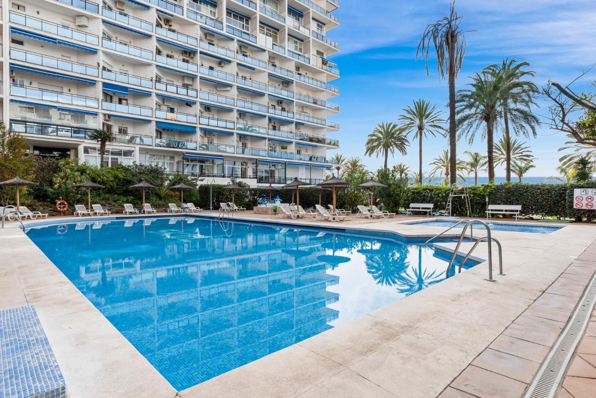 Skol In By Costarentals - M27 Apartment Marbella