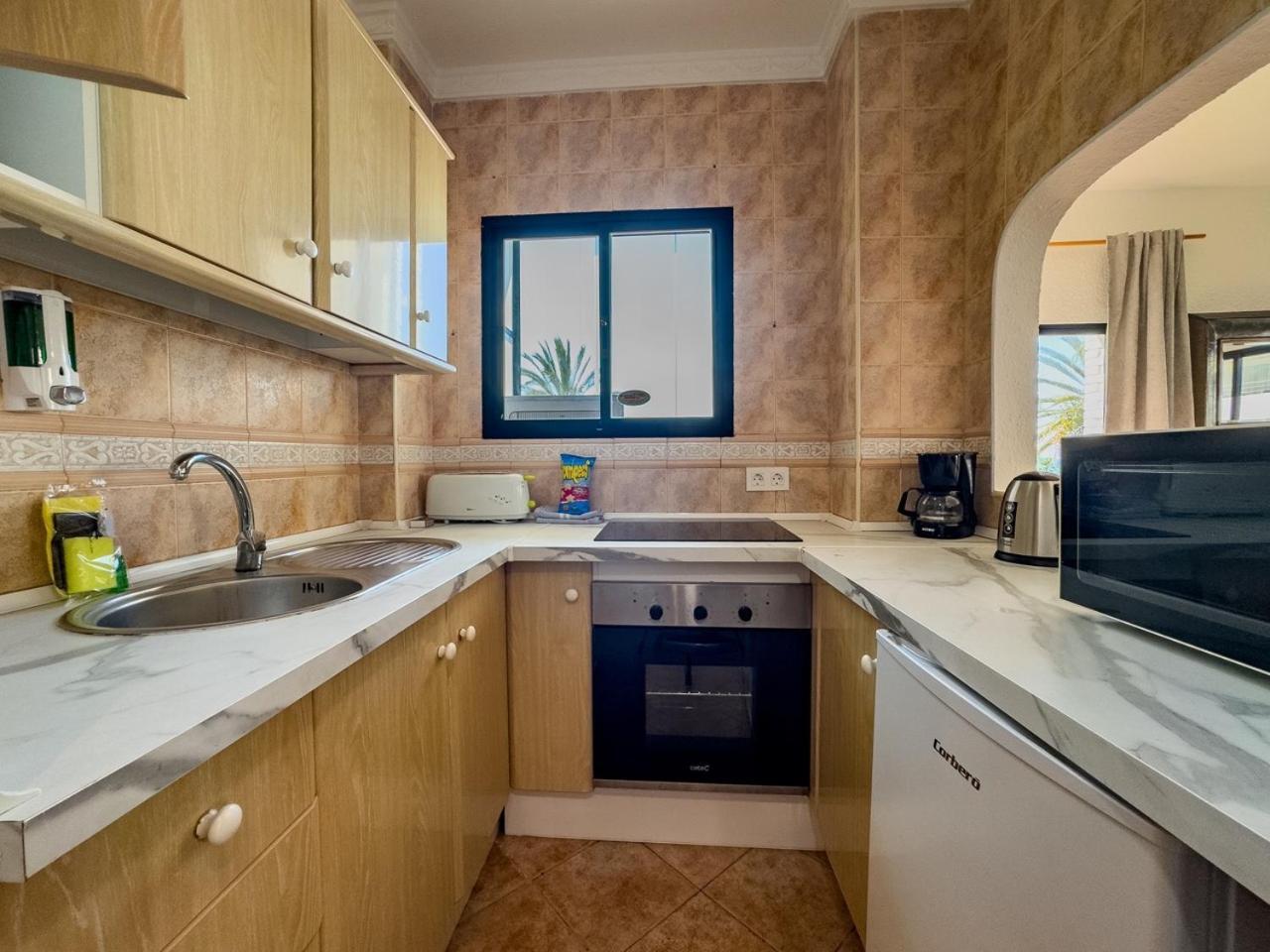 Apartment Skol 134 C - 1 Bedroom Marvellous Sea Views