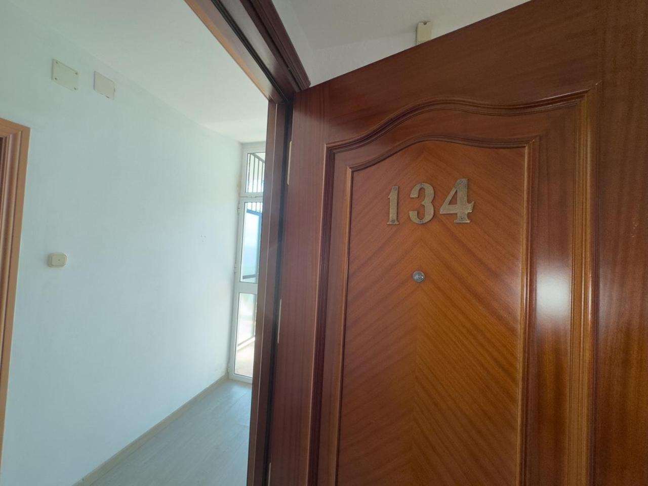 Skol 134 C - 1 Bedroom Marvellous Sea Views *