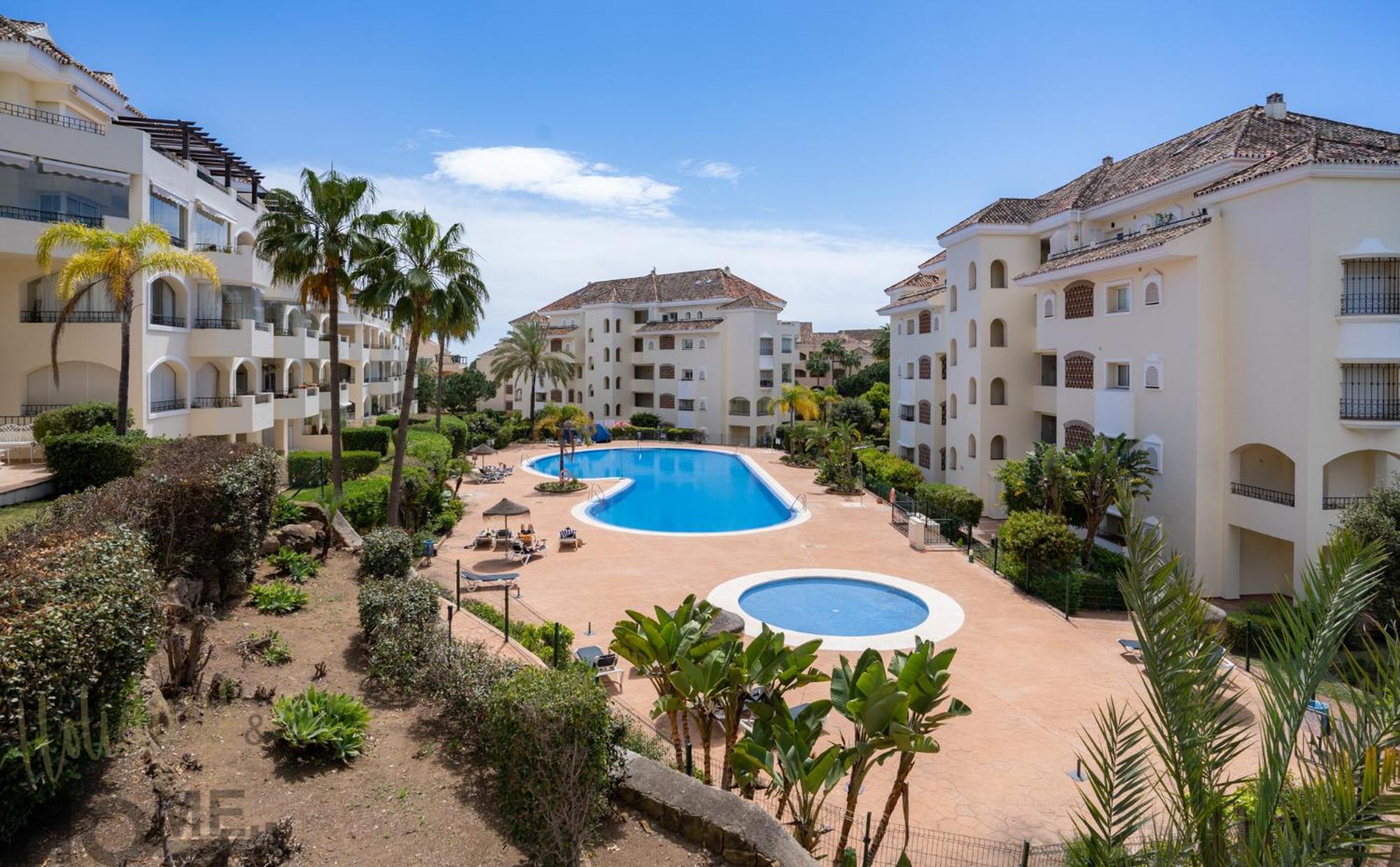 Hacienda Playa Elviria 300 M Playa,jardin , 2 Hab ,marbella Apartamento