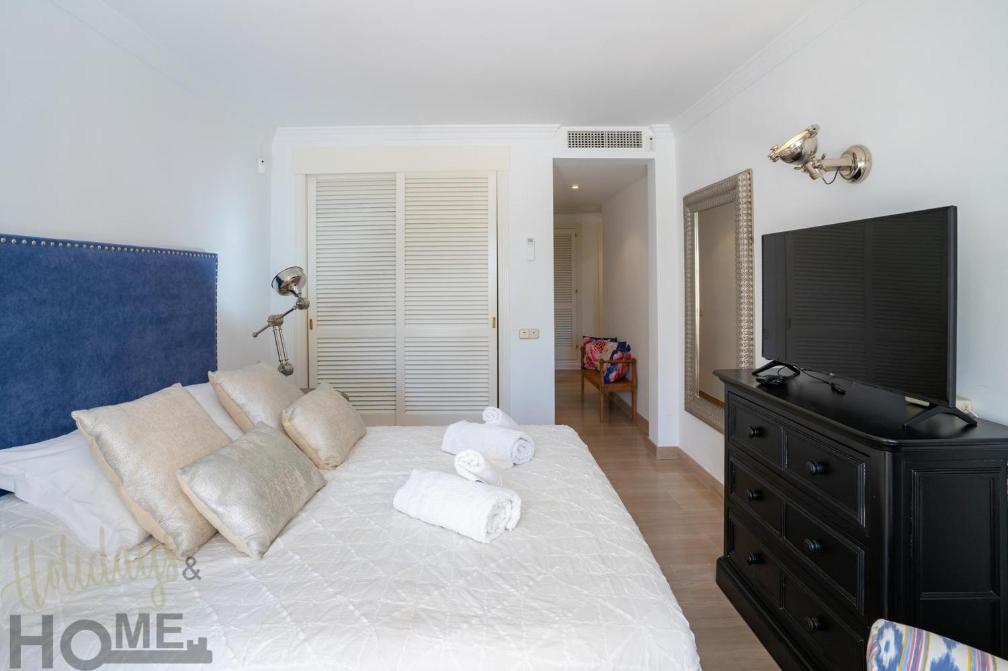 Hacienda Playa Elviria 300 M Playa,jardin , 2 Hab ,marbella Apartamento *